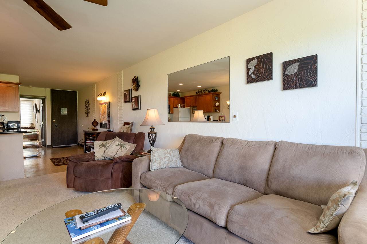 Hale Kamaole condo # 1-121, Kihei, Hawaii - photo 16 of 22