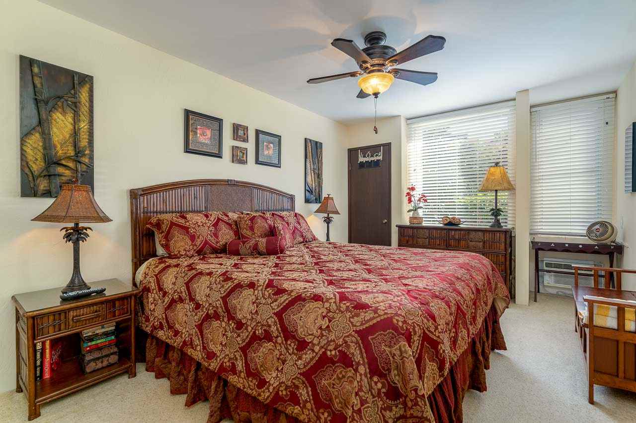 Hale Kamaole condo # 1-121, Kihei, Hawaii - photo 7 of 22