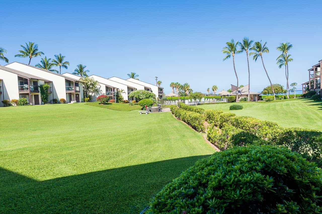 Hale Kamaole condo # 1-121, Kihei, Hawaii - photo 9 of 22