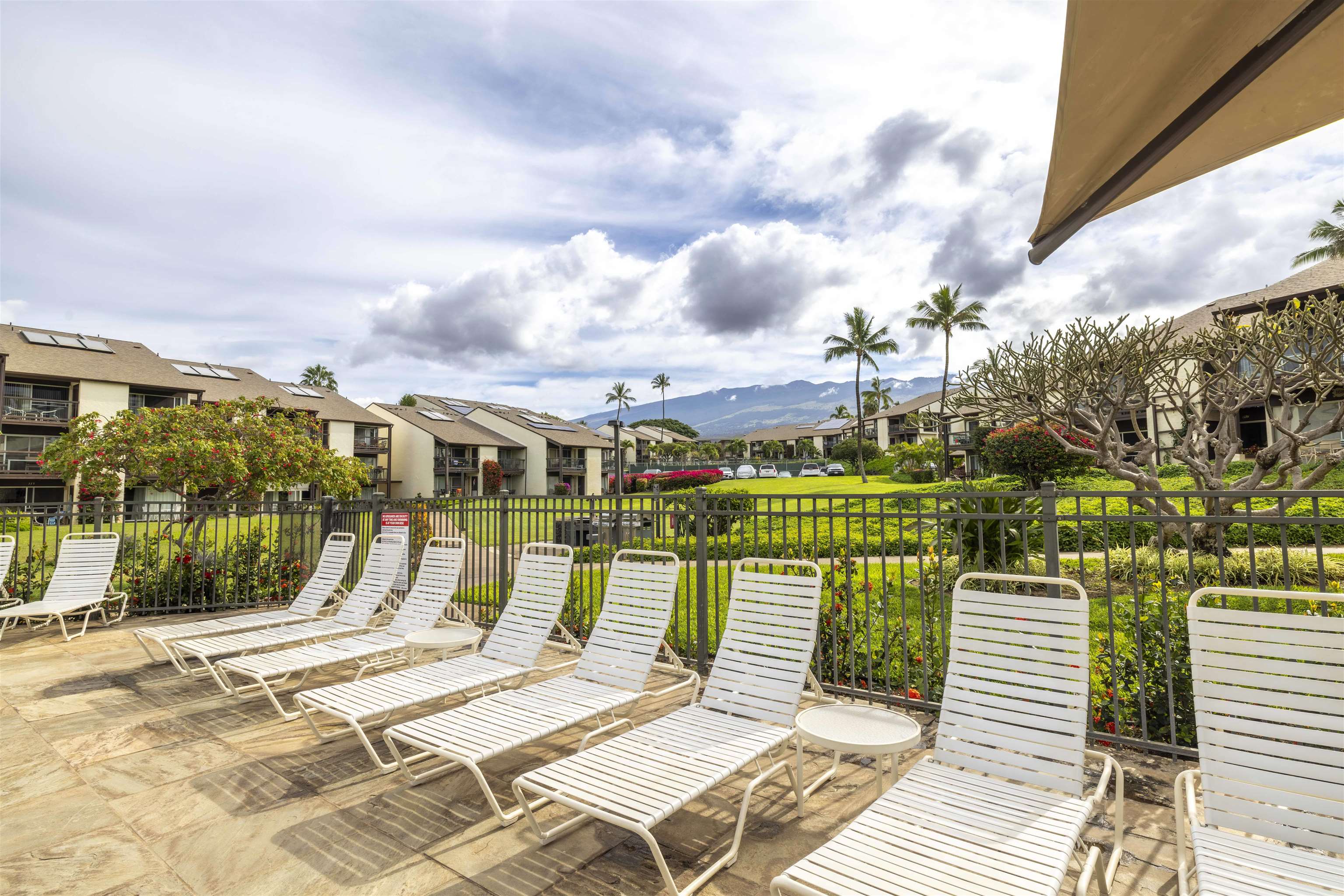 Hale Kamaole condo # 1-217, Kihei, Hawaii - photo 26 of 47