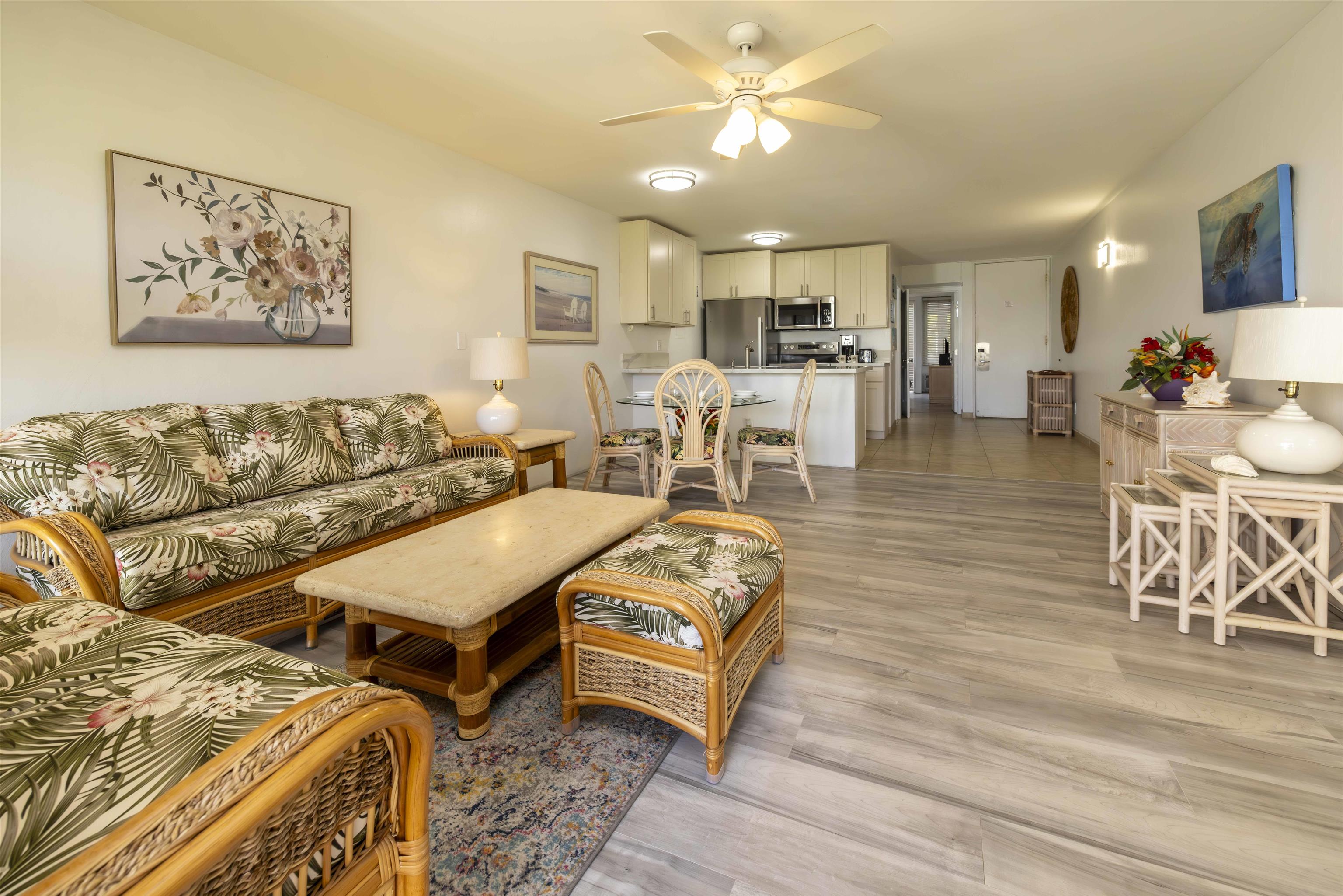 Hale Kamaole condo # 1-217, Kihei, Hawaii - photo 6 of 47