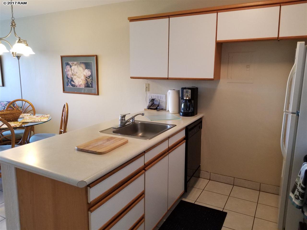 Hale Kamaole condo # 155, Kihei, Hawaii - photo 2 of 10