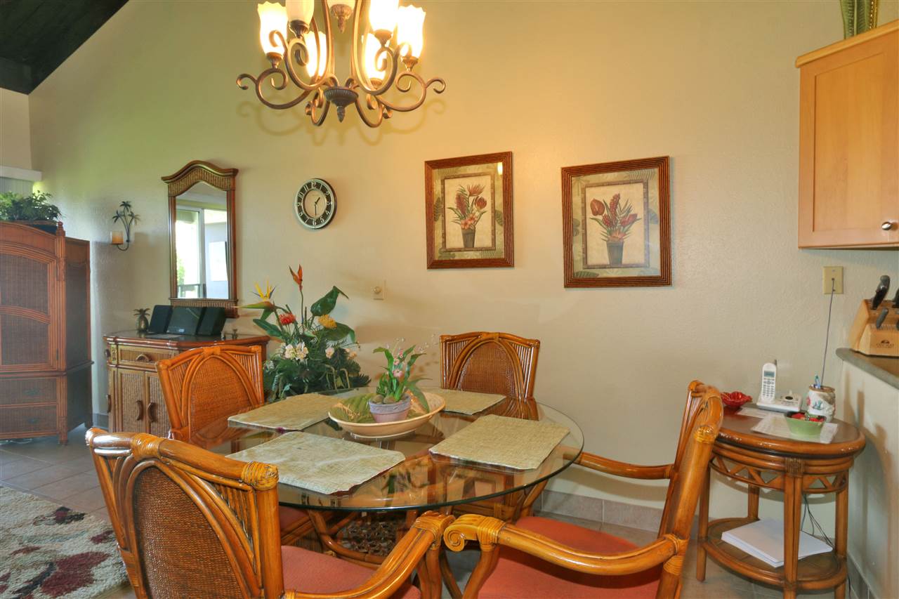 Hale Kamaole condo # 203, Kihei, Hawaii - photo 4 of 30