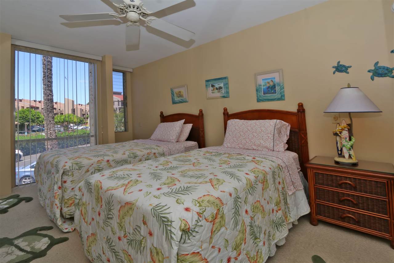 Hale Kamaole condo # 203, Kihei, Hawaii - photo 9 of 30