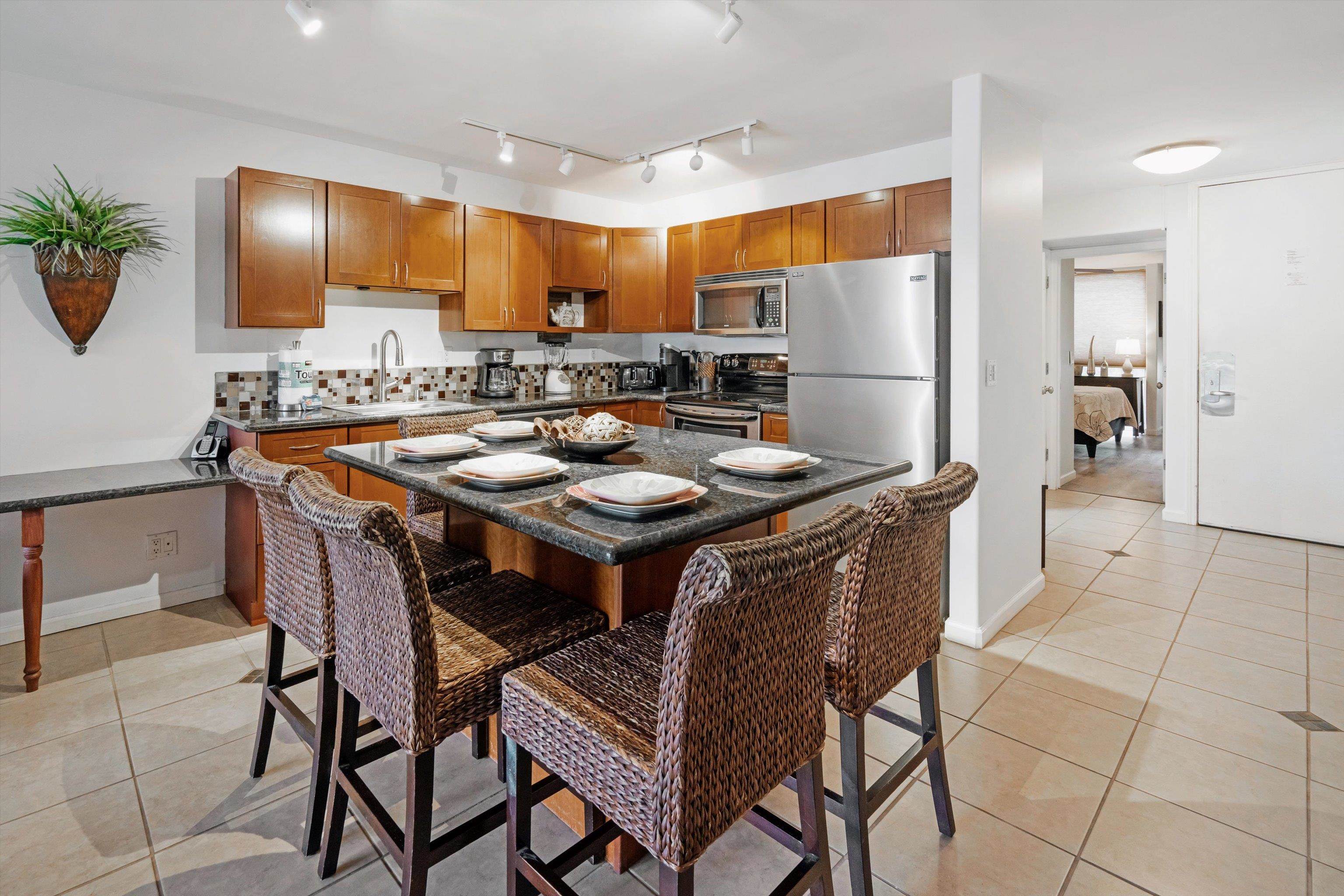 Hale Kamaole condo # 2-127, Kihei, Hawaii - photo 3 of 30