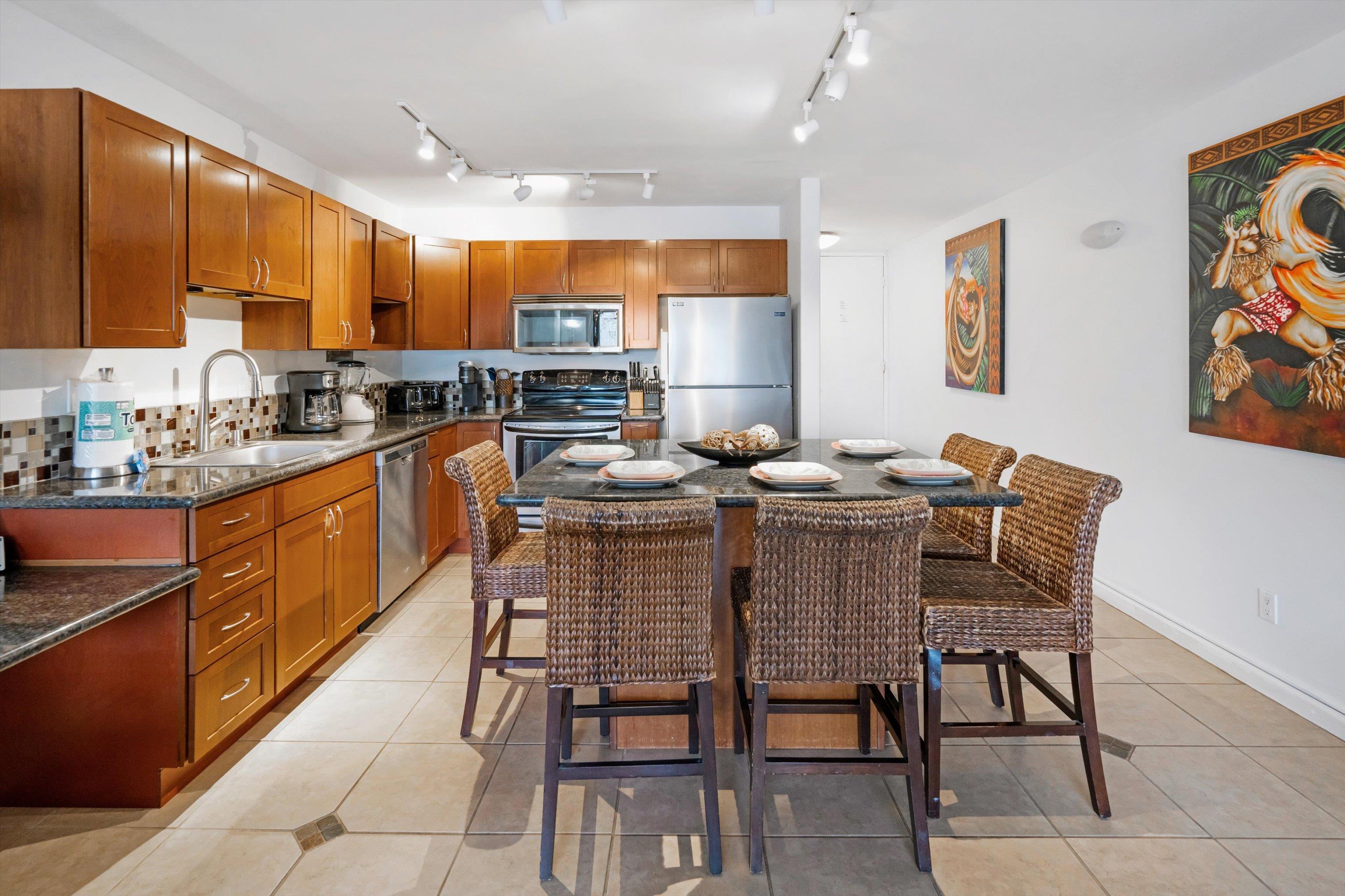 Hale Kamaole condo # 2-127, Kihei, Hawaii - photo 4 of 30