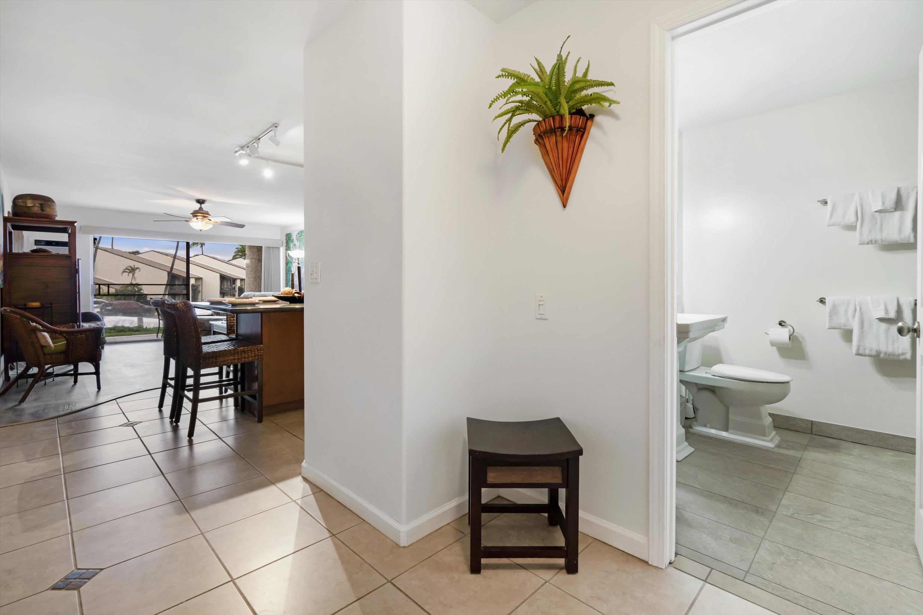 Hale Kamaole condo # 2-127, Kihei, Hawaii - photo 5 of 30