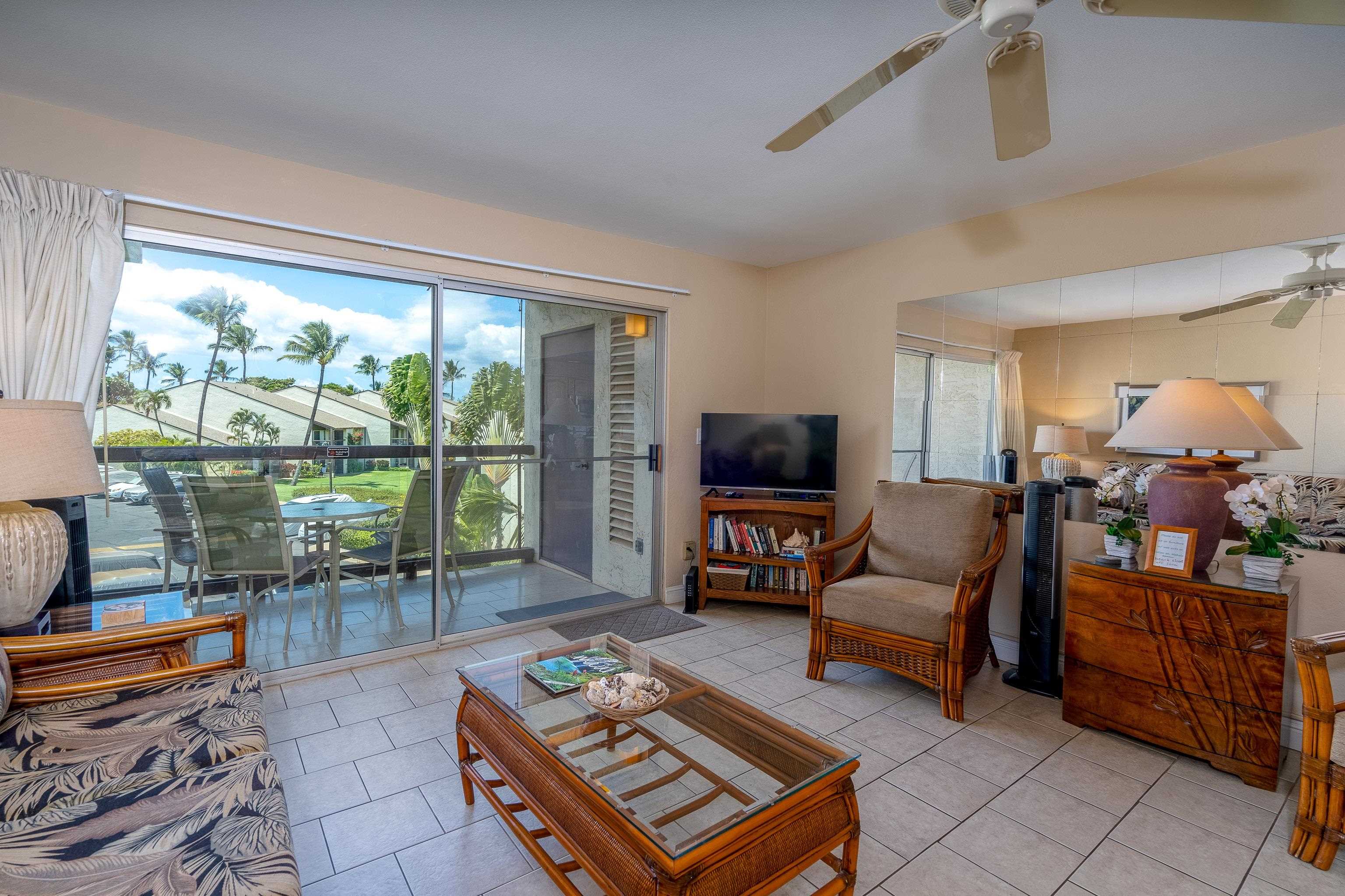 Hale Kamaole condo # 226, Kihei, Hawaii - photo 11 of 30