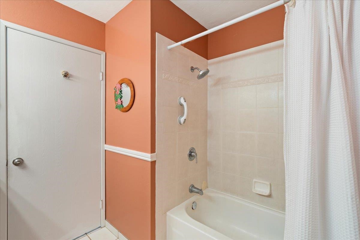 Hale Kamaole condo # 244, Kihei, Hawaii - photo 21 of 41