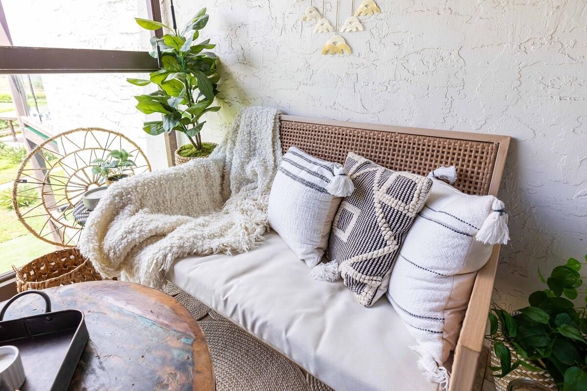 Hale Kamaole condo # 311, Kihei, Hawaii - photo 5 of 24