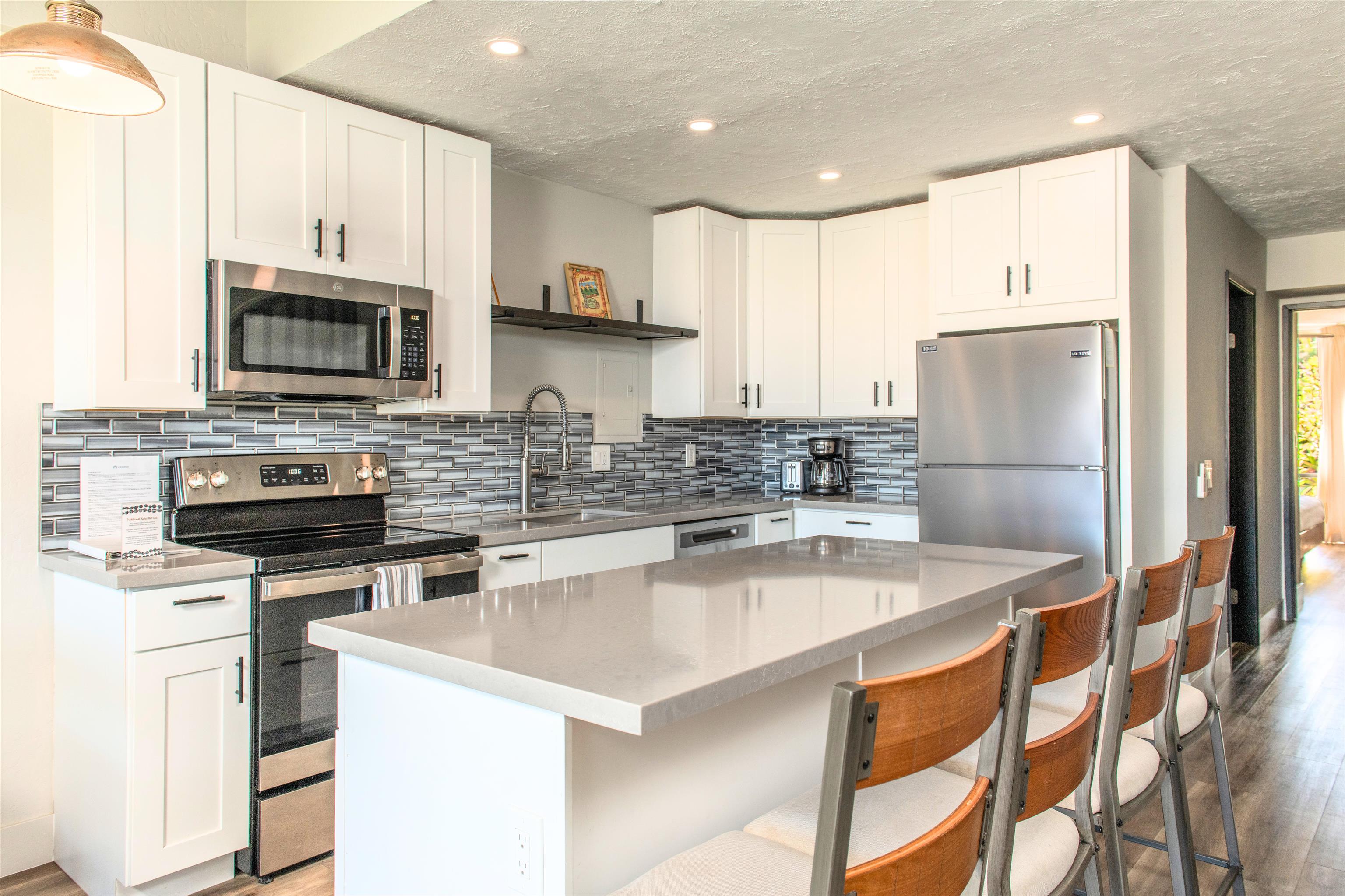 Hale Kamaole condo # 3-251, Kihei, Hawaii - photo 8 of 43