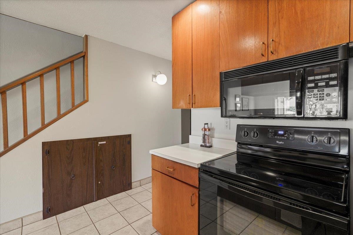 Hale Kamaole condo # 330, Kihei, Hawaii - photo 17 of 44