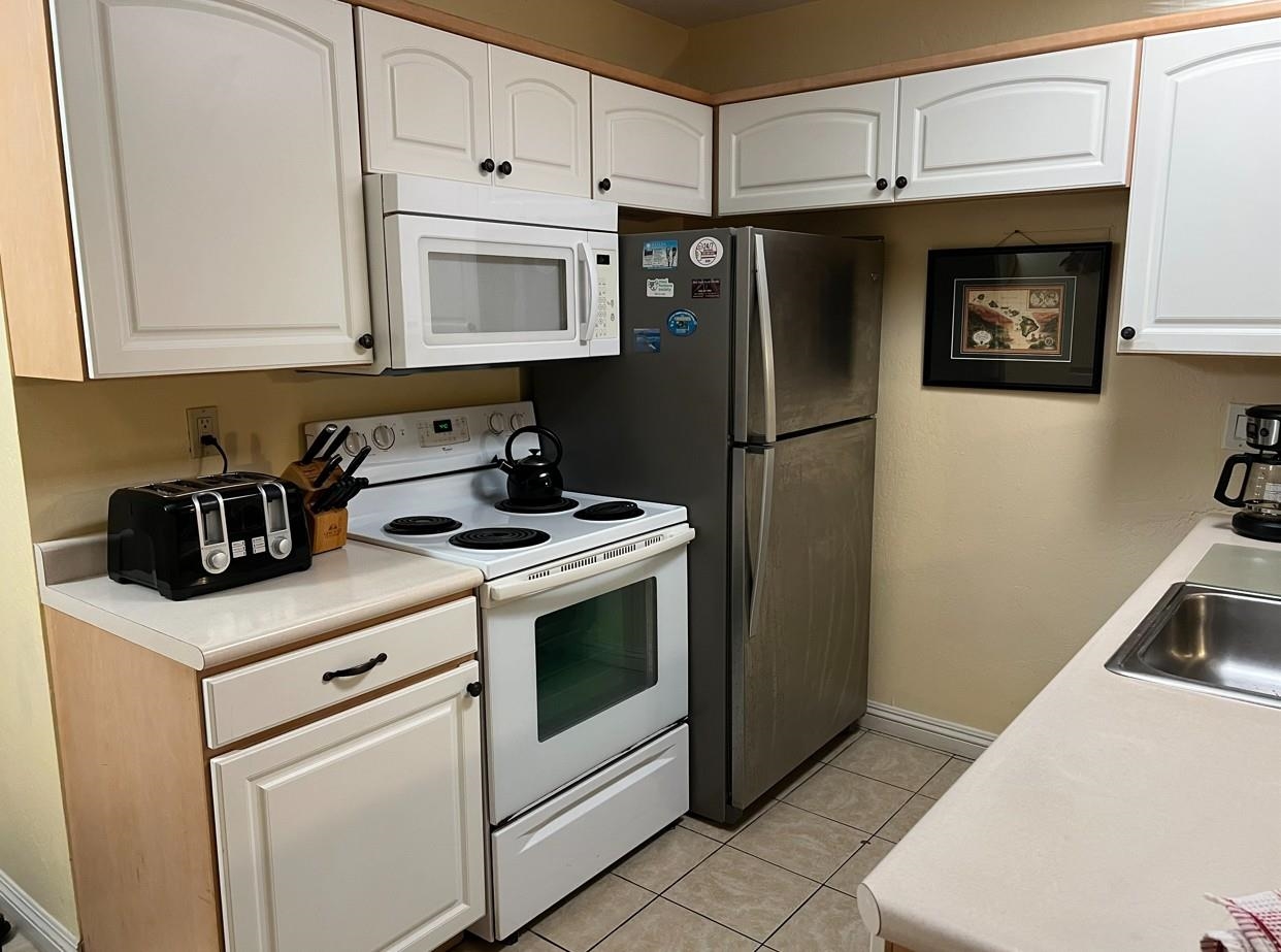 Hale Kamaole condo # 336, Kihei, Hawaii - photo 10 of 38