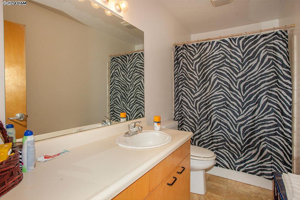274  Molokai Hema St , Kahului home - photo 20 of 28