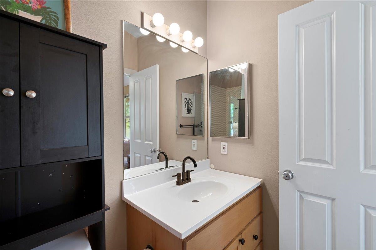 Liholani Golf Villas condo # 10, Pukalani, Hawaii - photo 40 of 50