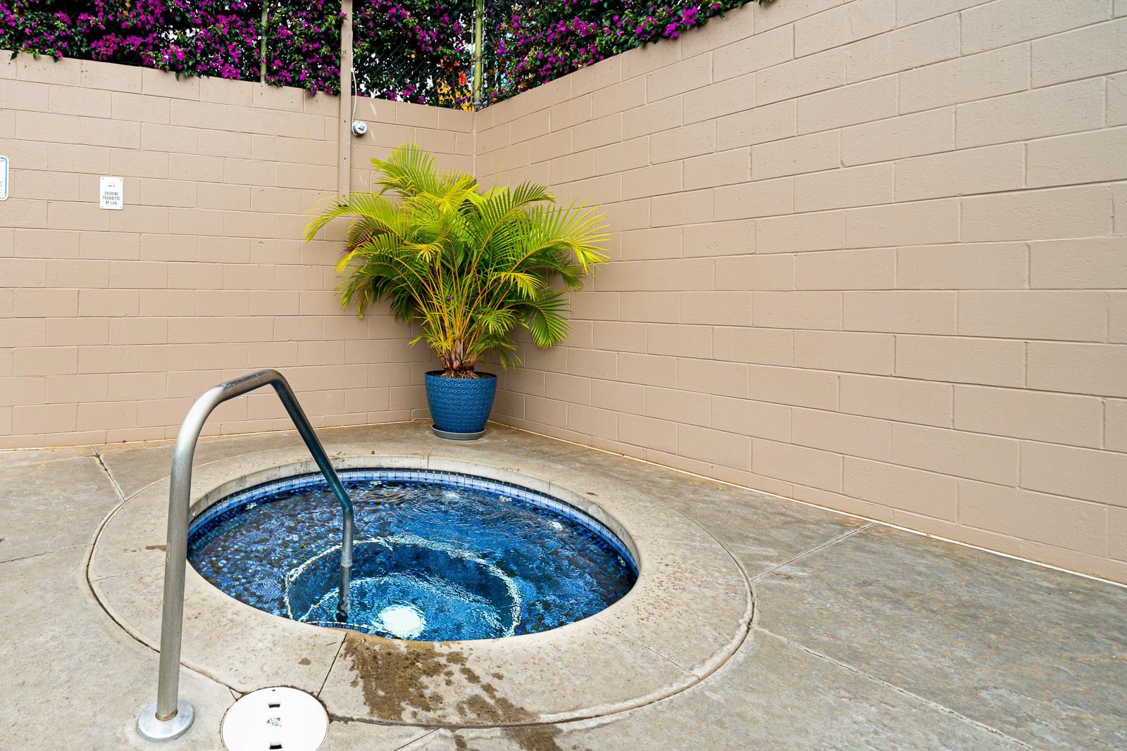 Kihei Shores condo # A-101, Kihei, Hawaii - photo 10 of 14