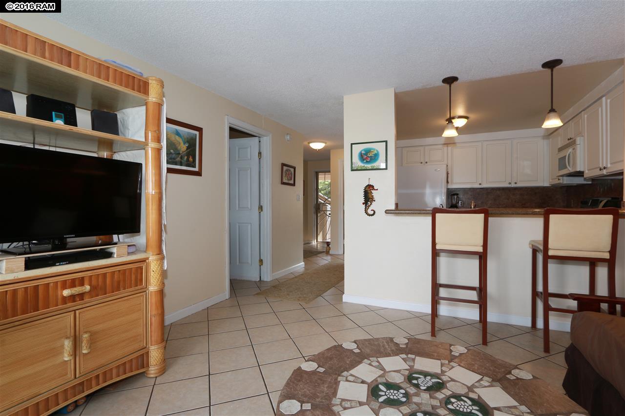 Kihei Shores condo # B 201, Kihei, Hawaii - photo 13 of 30