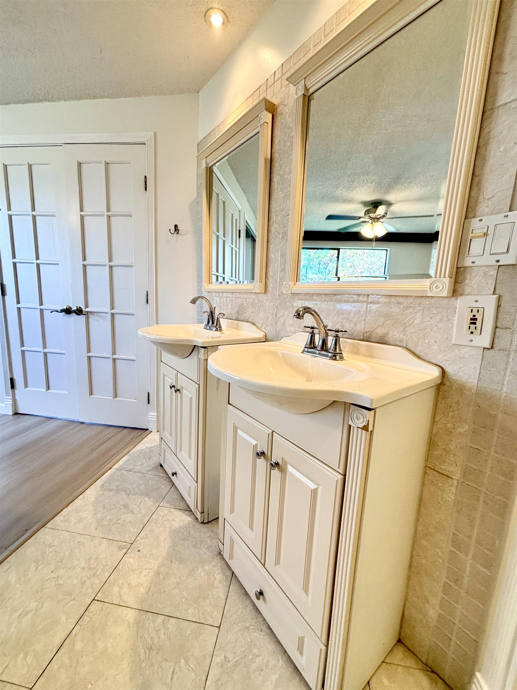 Kihei Shores condo # B-306, Kihei, Hawaii - photo 14 of 19