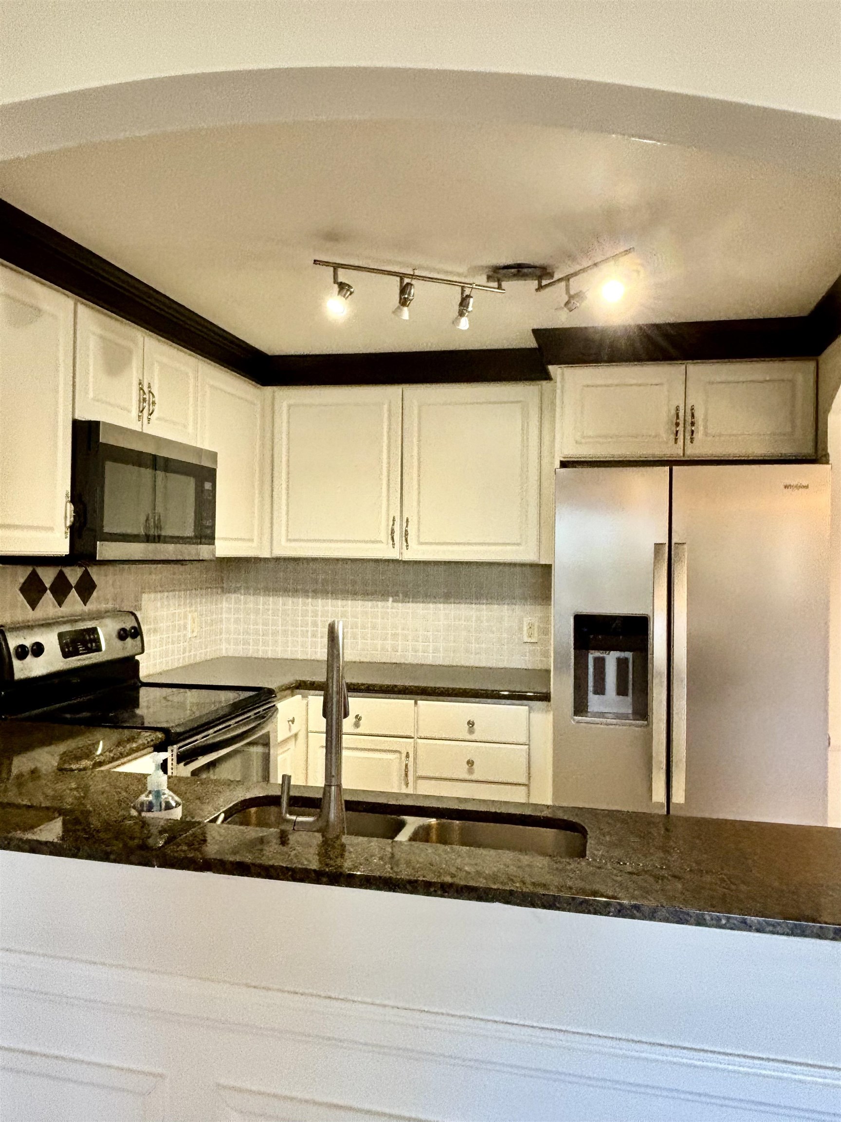 Kihei Shores condo # B-306, Kihei, Hawaii - photo 9 of 19