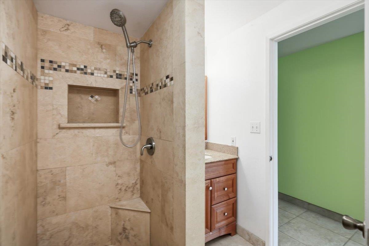 Kihei Shores condo # C201, Kihei, Hawaii - photo 14 of 40