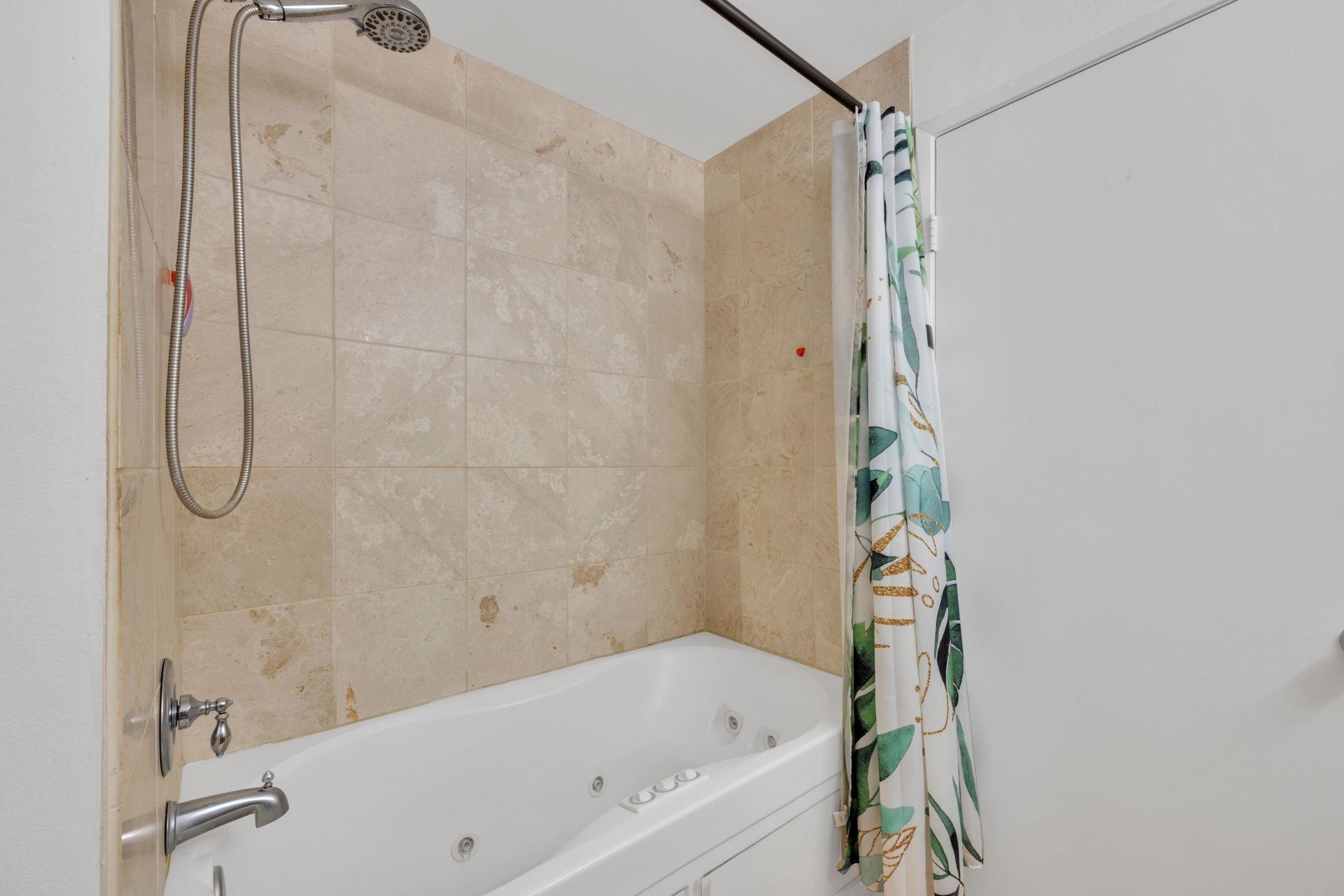 Kihei Shores condo # C-205, Kihei, Hawaii - photo 23 of 49