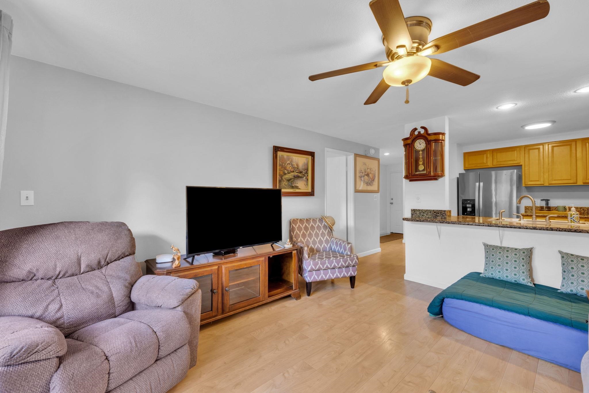 Kihei Shores condo # C-205, Kihei, Hawaii - photo 5 of 49