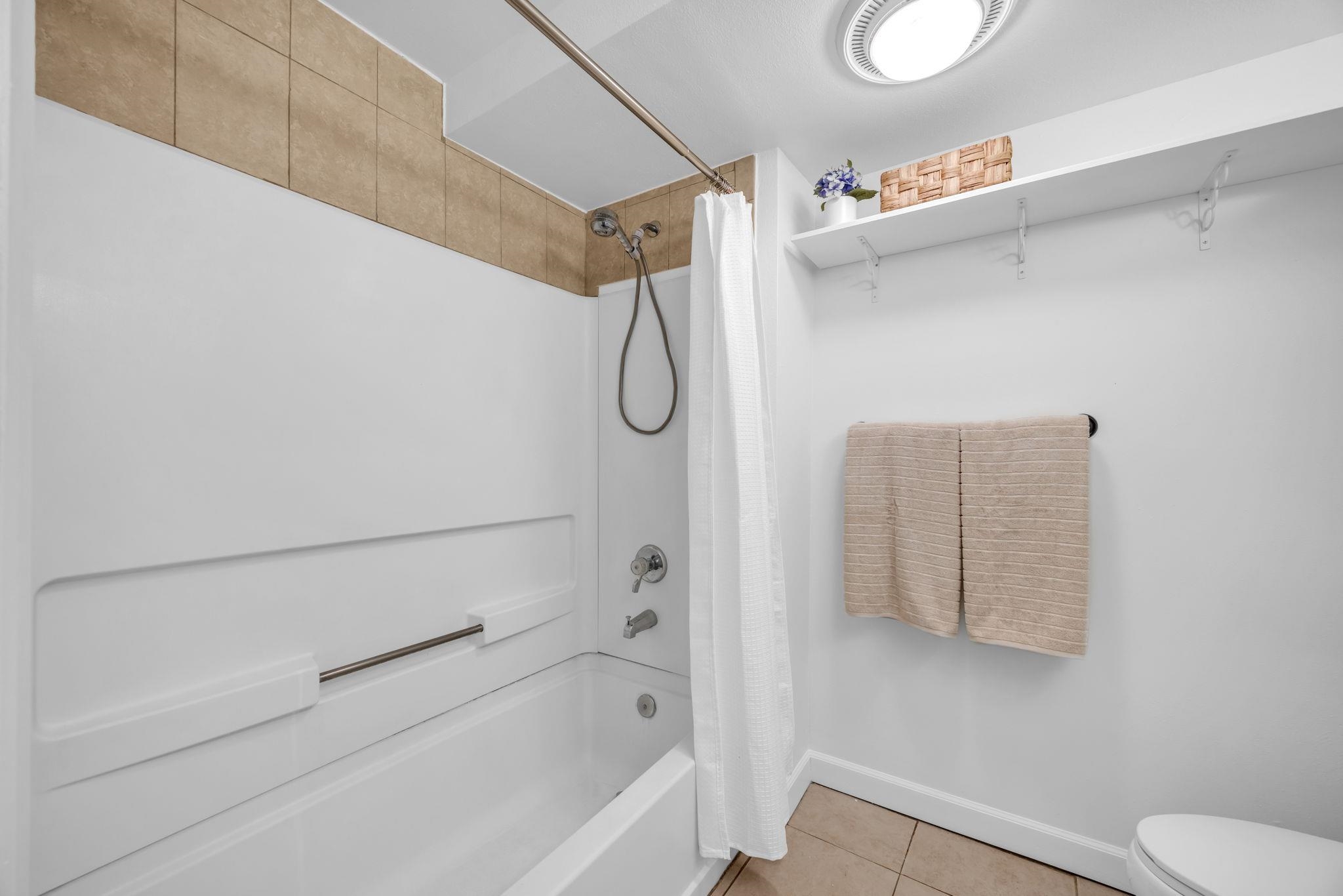 Kihei Shores condo # D-102, Kihei, Hawaii - photo 13 of 41