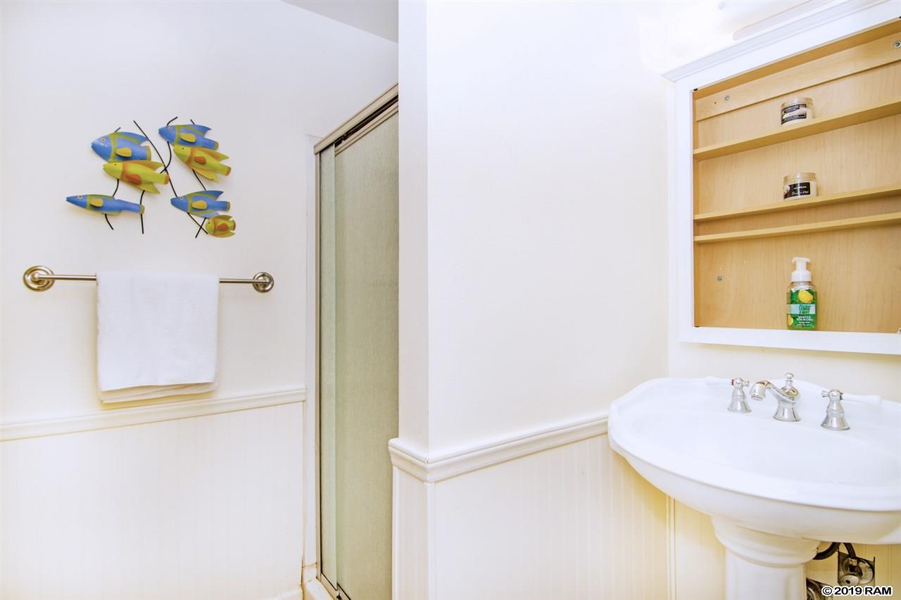 Kihei Shores condo # D201, Kihei, Hawaii - photo 11 of 15