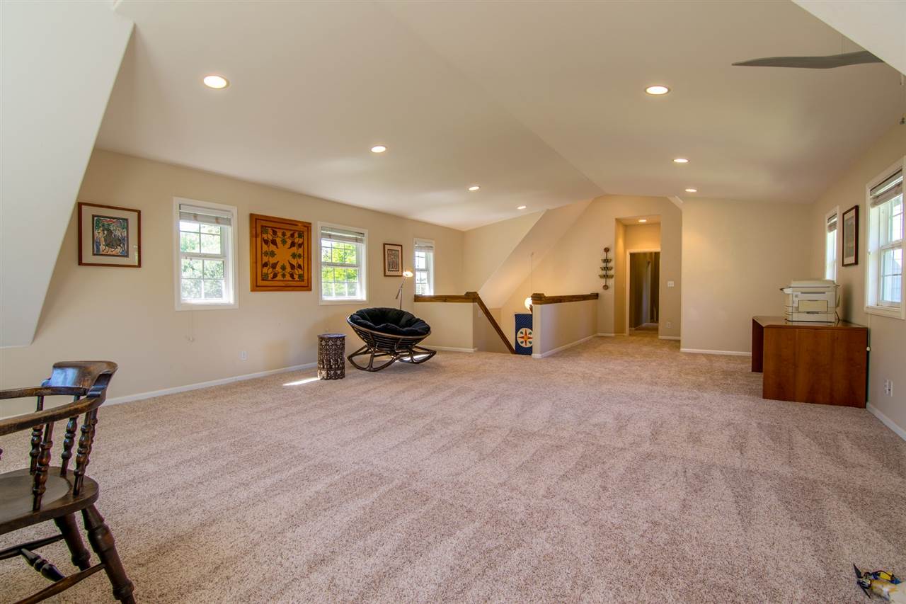 275  Hoopalua Dr Kula 200, Pukalani home - photo 6 of 30