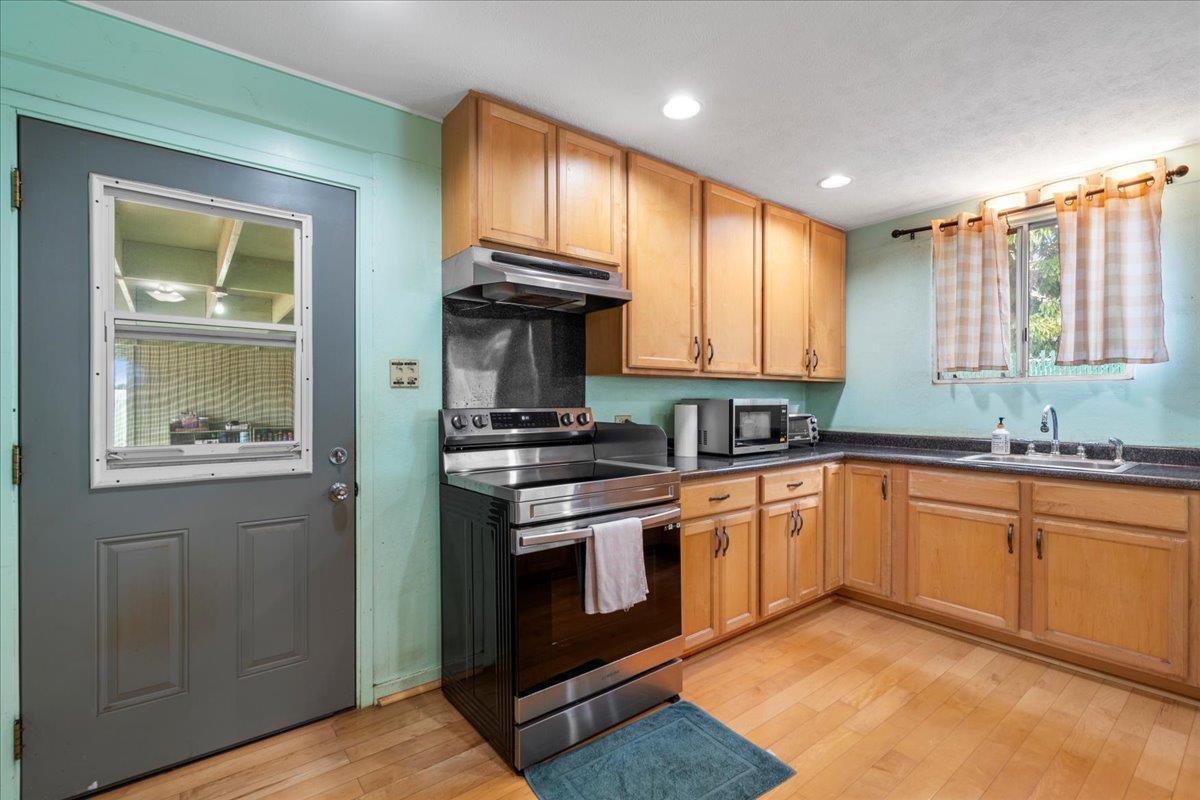 275  Kenolio Rd North Kihei, Kihei home - photo 26 of 50