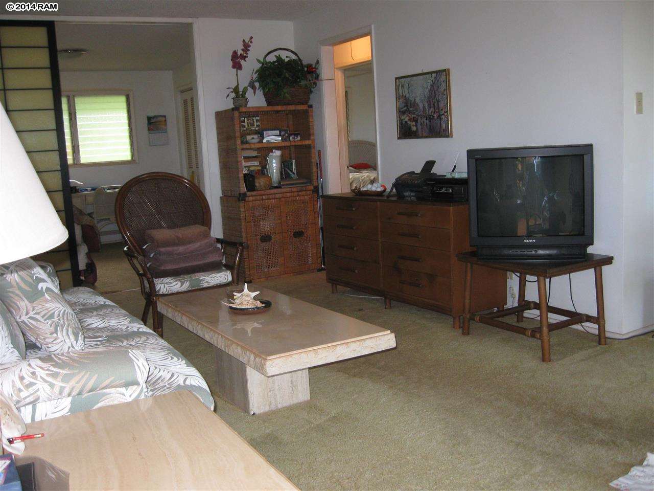 International Colony Club I condo # 26, Lahaina, Hawaii - photo 2 of 9