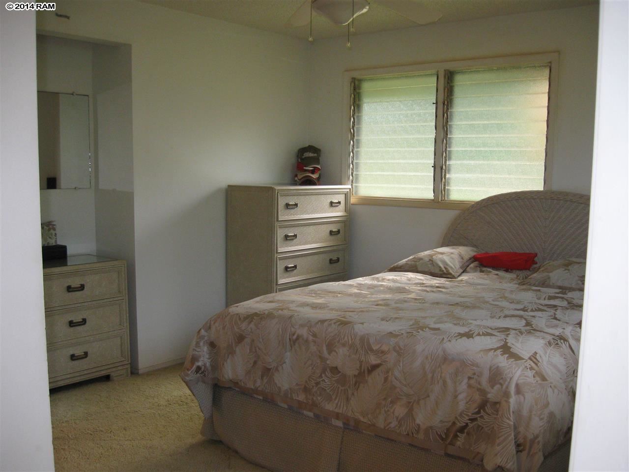 International Colony Club I condo # 26, Lahaina, Hawaii - photo 7 of 9