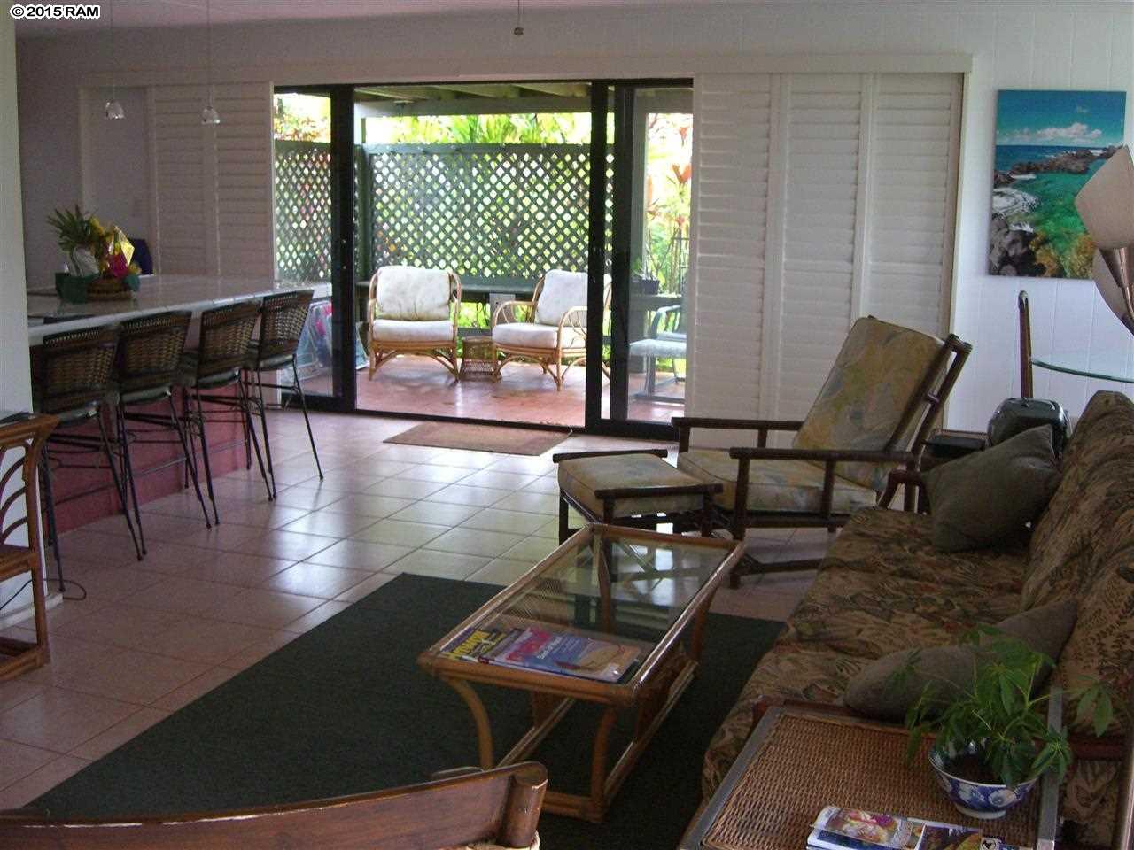 International Colony Club I condo # 1, Lahaina, Hawaii - photo 6 of 12