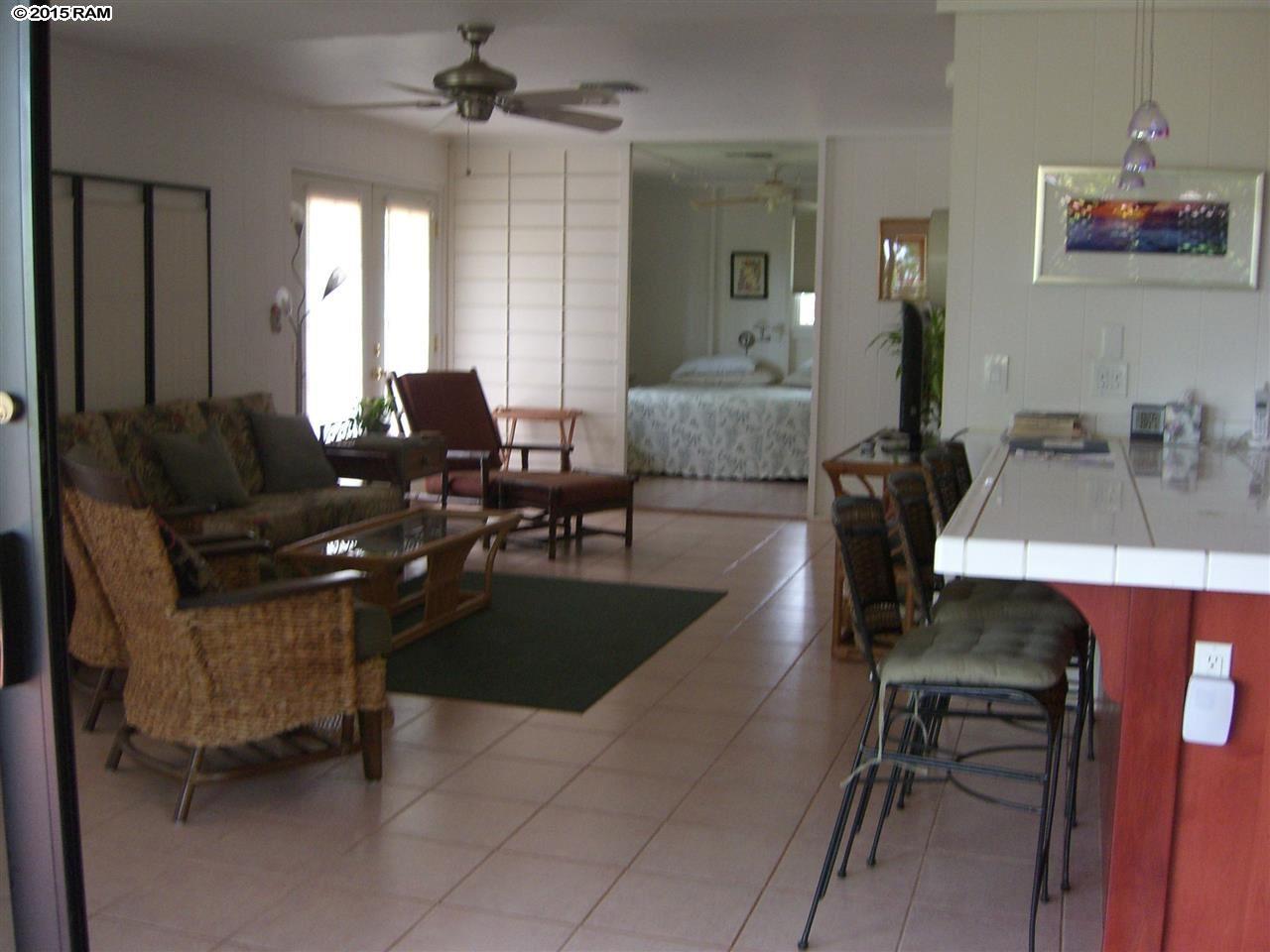 International Colony Club I condo # 1, Lahaina, Hawaii - photo 7 of 12