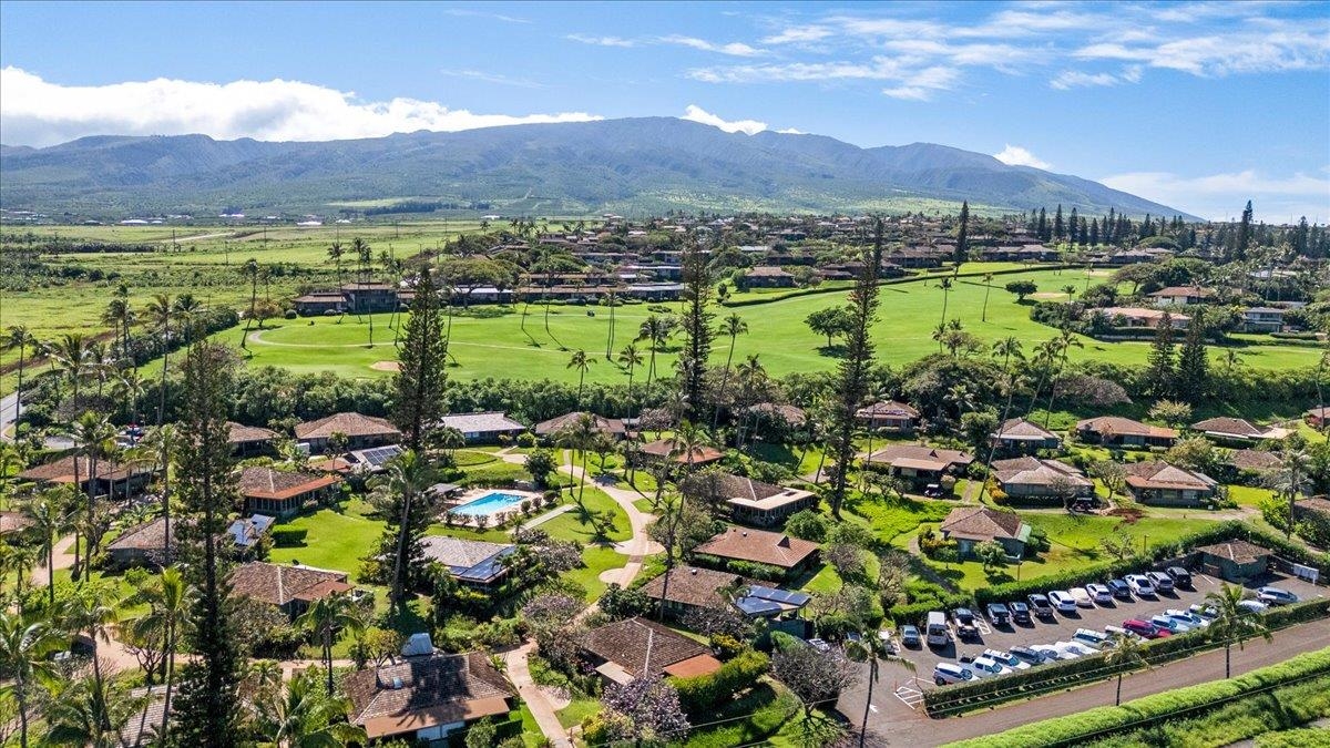 International Colony Club I condo # 11, Lahaina, Hawaii - photo 35 of 37