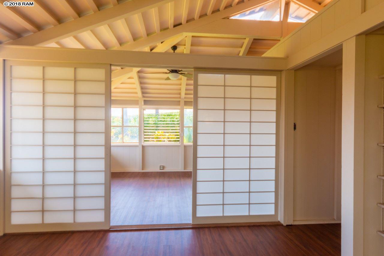 International Colony Club I condo # 17, Lahaina, Hawaii - photo 11 of 21