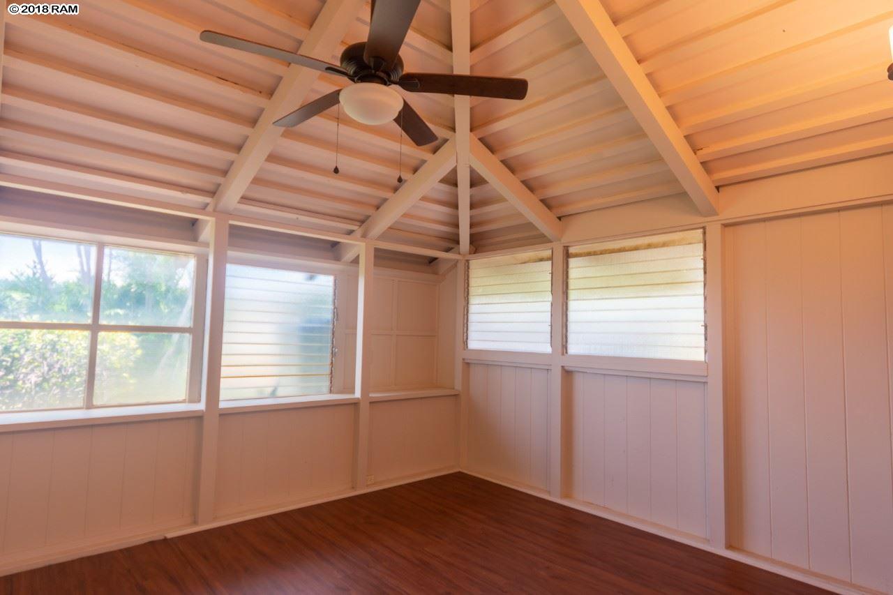 International Colony Club I condo # 17, Lahaina, Hawaii - photo 14 of 21