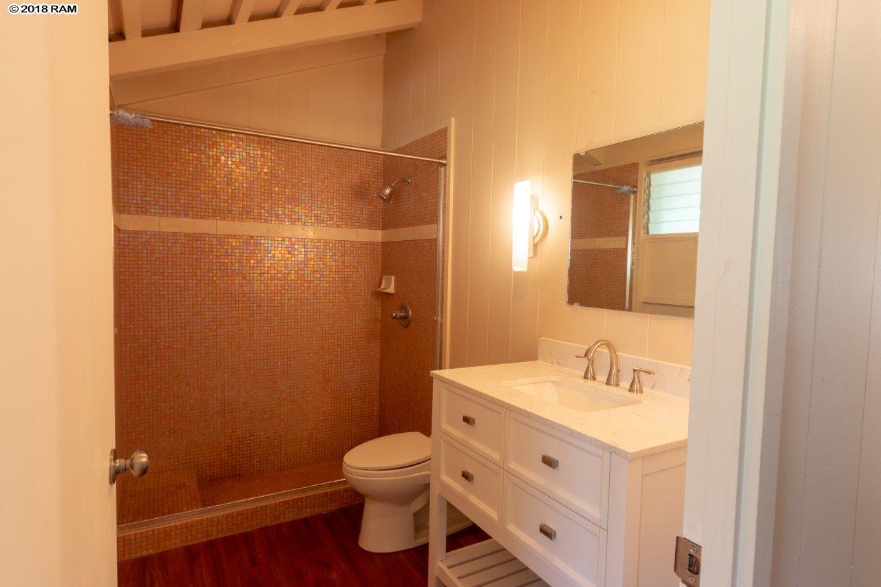 International Colony Club I condo # 17, Lahaina, Hawaii - photo 16 of 21