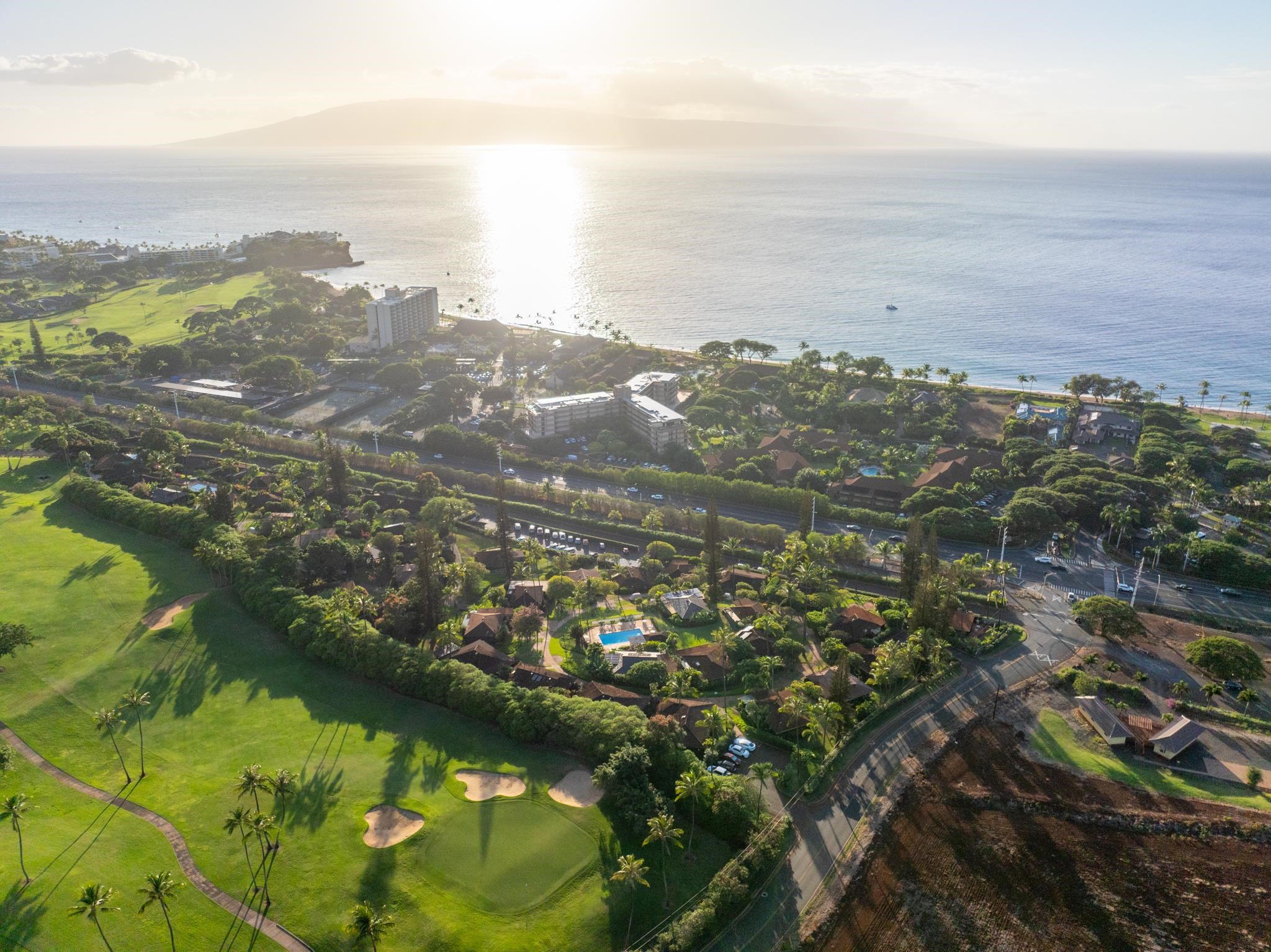 International Colony Club I condo # 2, Lahaina, Hawaii - photo 2 of 40