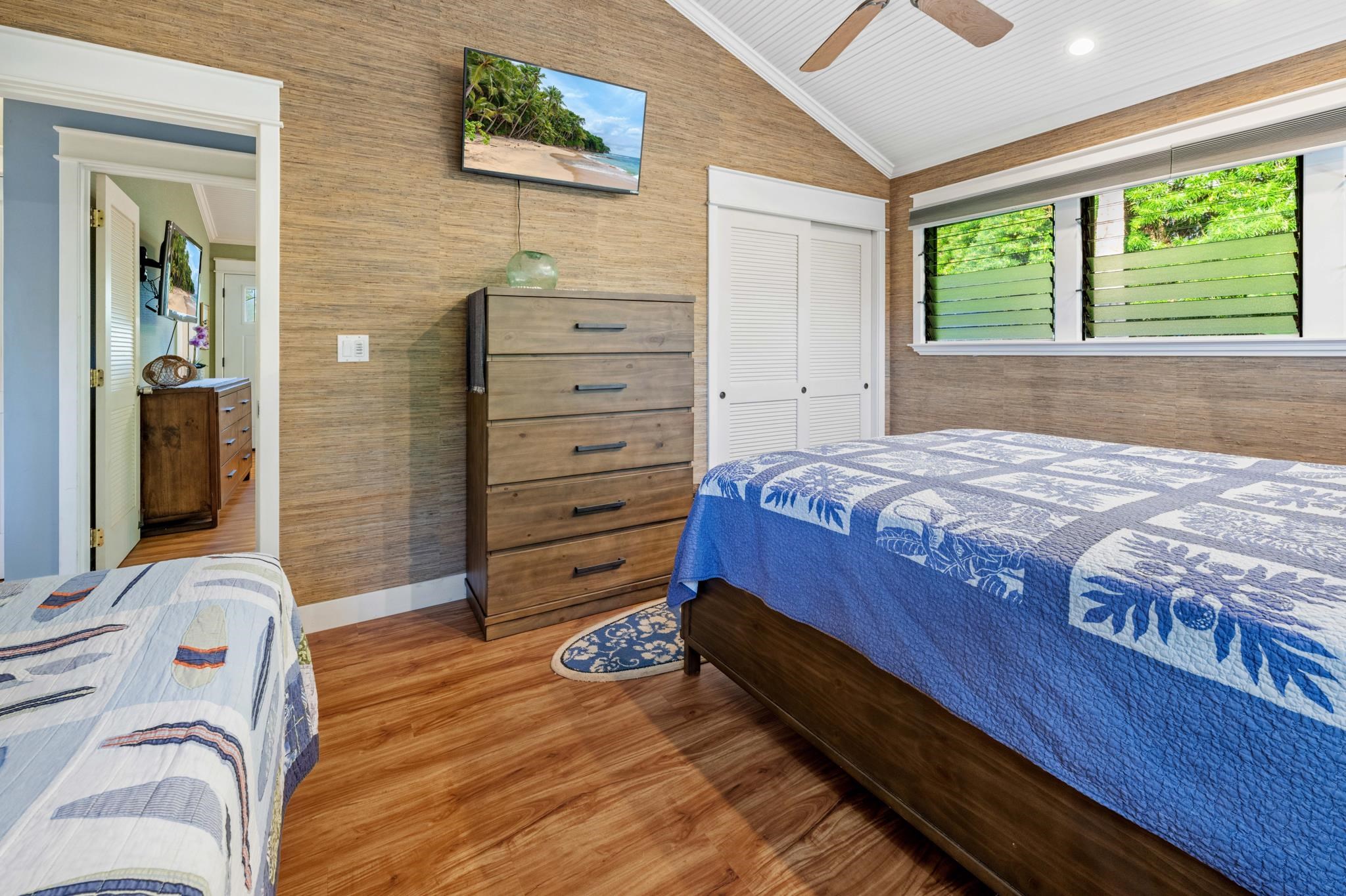 International Colony Club I condo # 2, Lahaina, Hawaii - photo 24 of 41