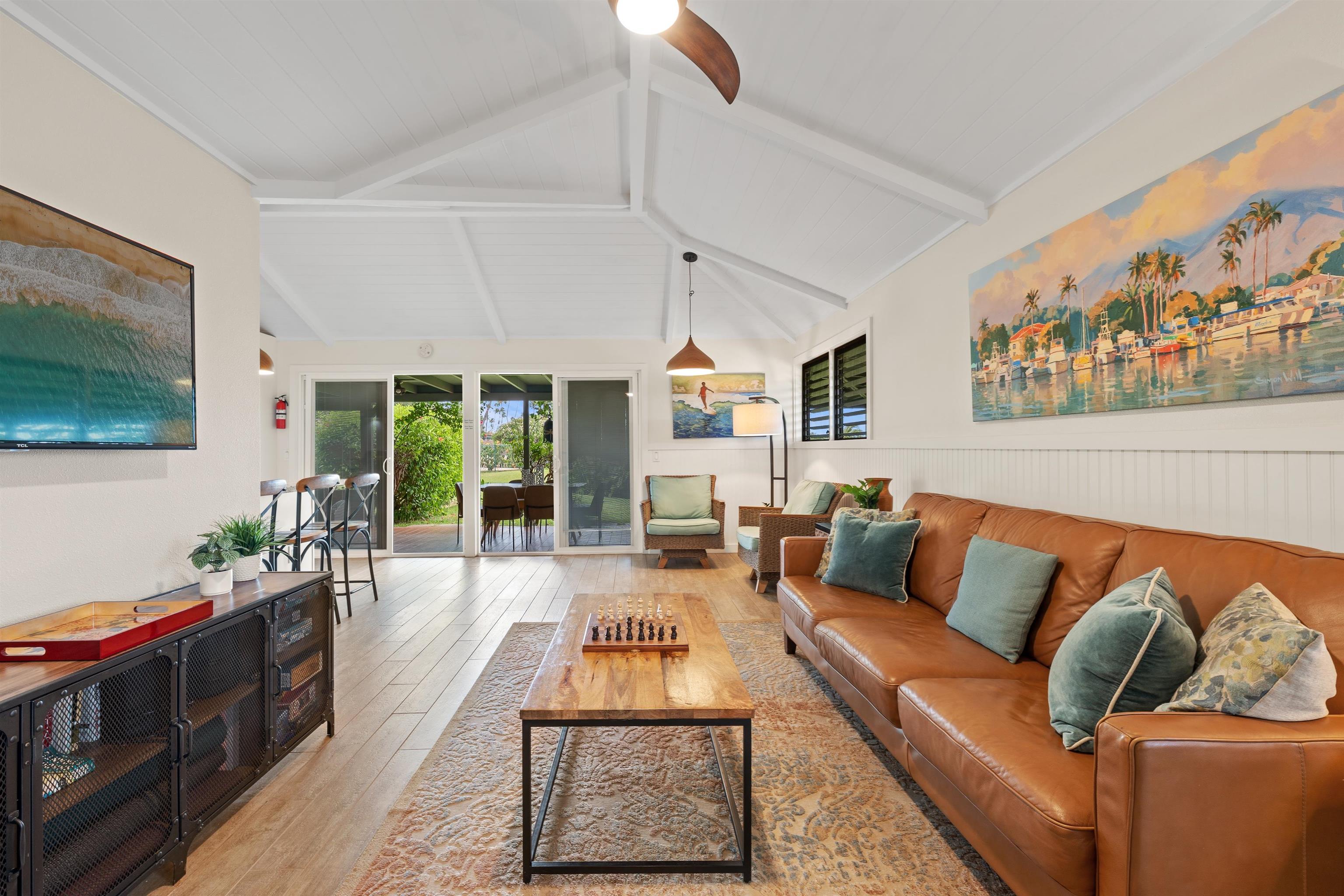 International Colony Club I condo # 20, Lahaina, Hawaii - photo 28 of 50