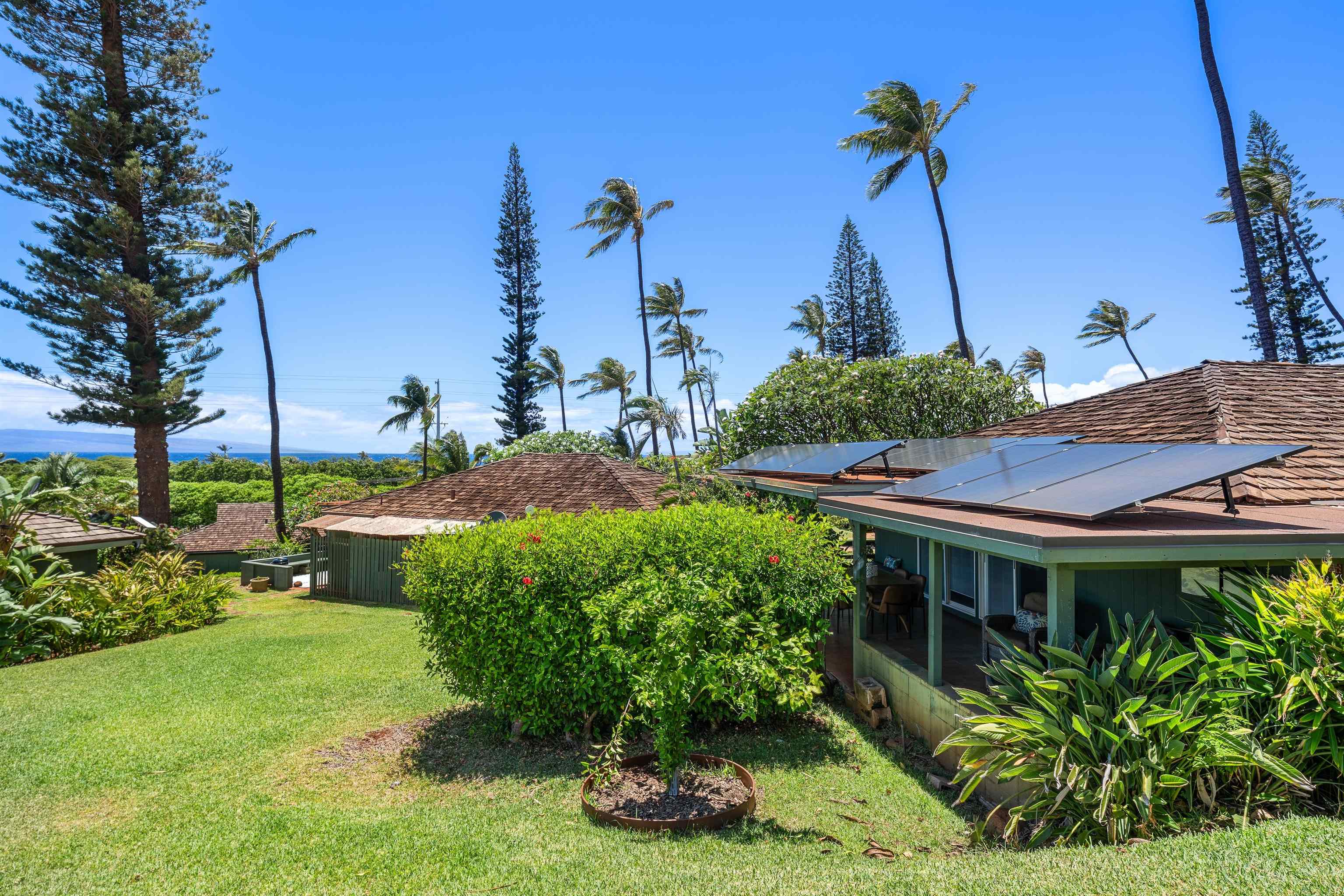 International Colony Club I condo # 20, Lahaina, Hawaii - photo 40 of 50