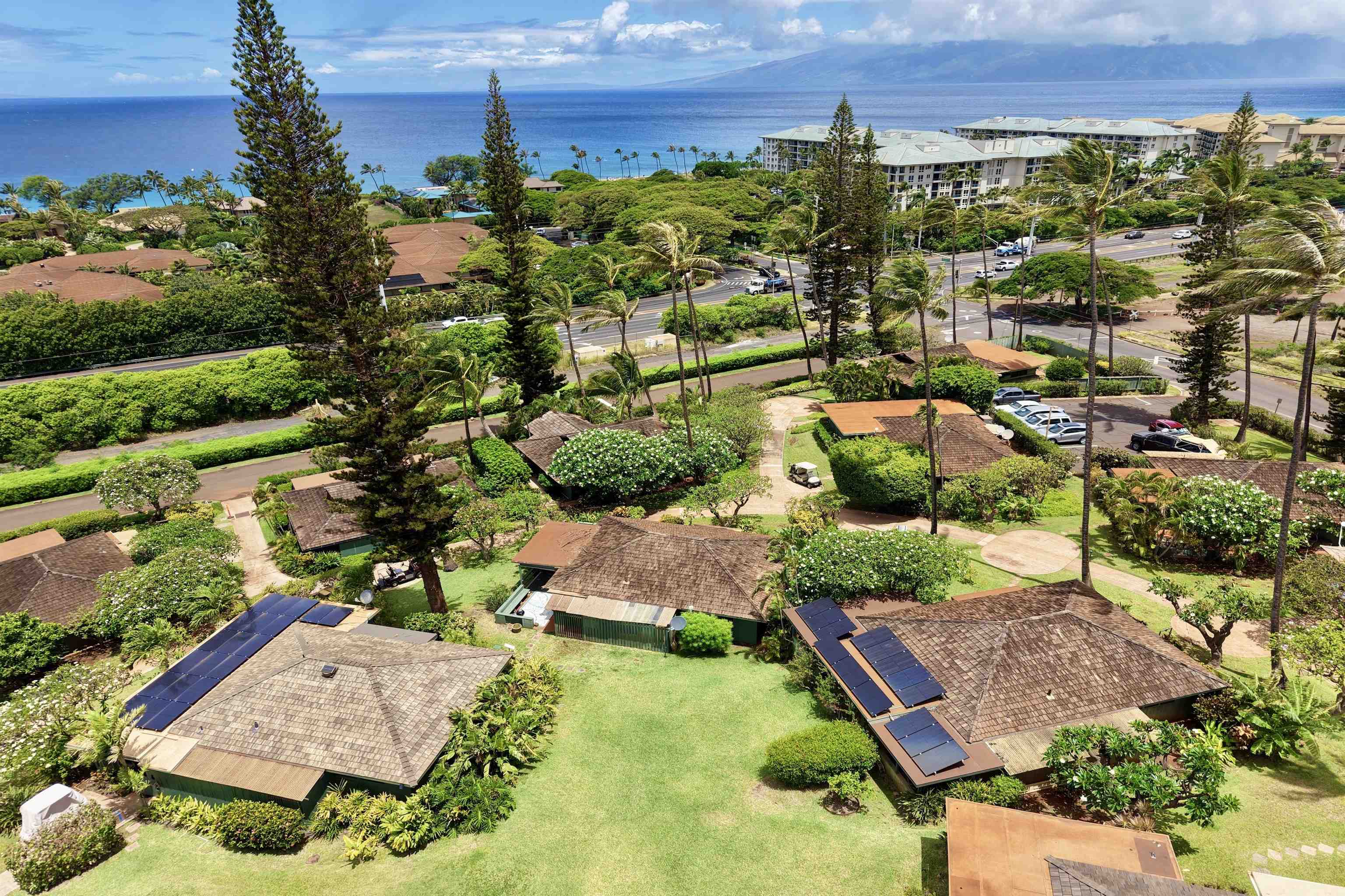 International Colony Club I condo # 20, Lahaina, Hawaii - photo 49 of 50