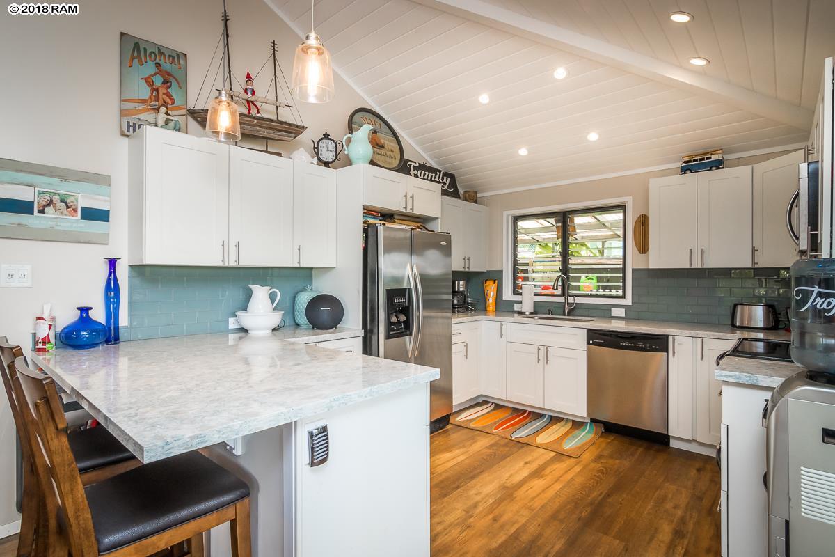 International Colony Club I condo # 22, Lahaina, Hawaii - photo 11 of 27