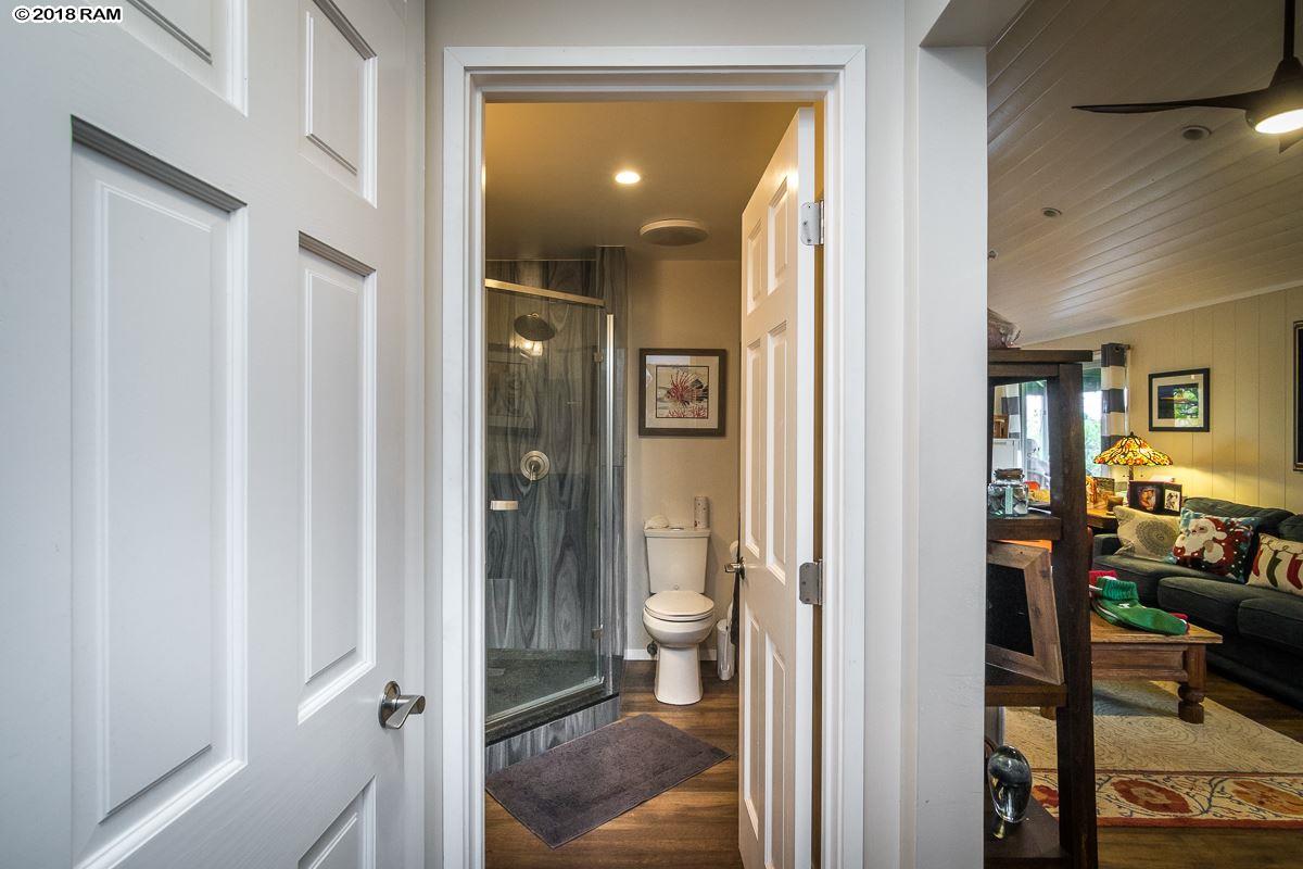 International Colony Club I condo # 22, Lahaina, Hawaii - photo 19 of 27