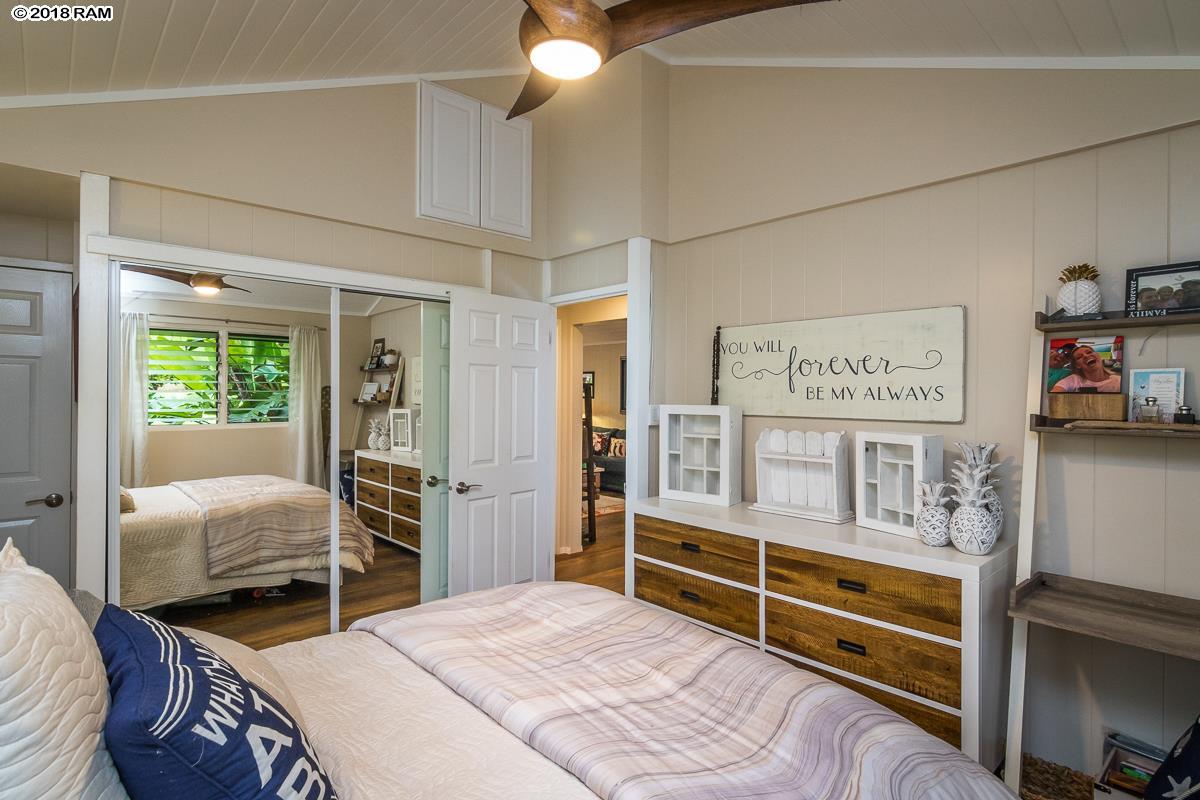 International Colony Club I condo # 22, Lahaina, Hawaii - photo 22 of 27