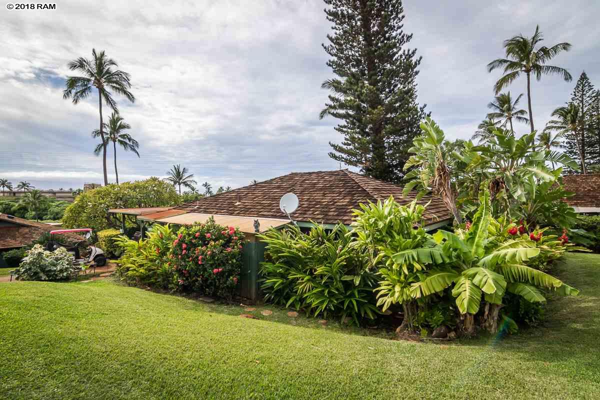 International Colony Club I condo # 22, Lahaina, Hawaii - photo 4 of 27