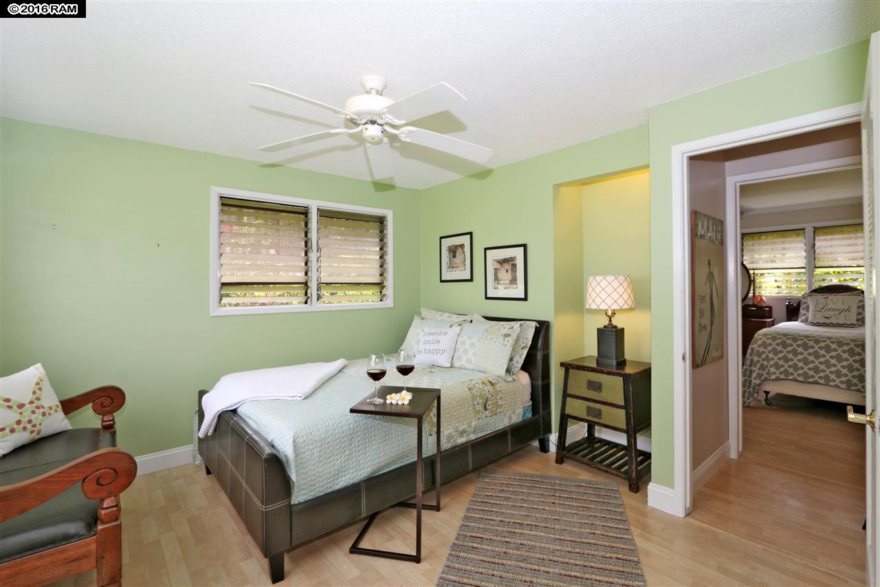 International Colony Club I condo # 29, Lahaina, Hawaii - photo 14 of 30