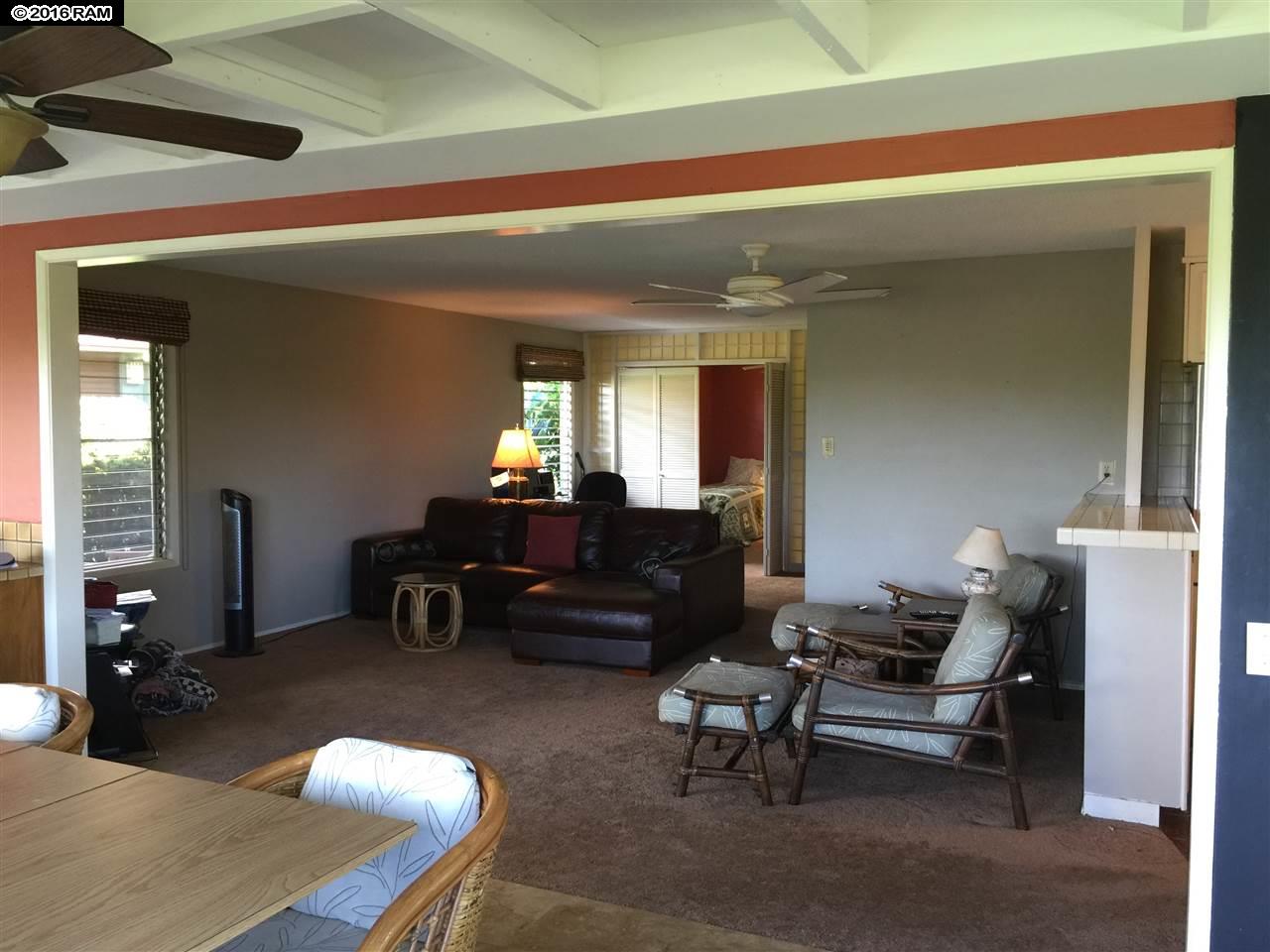 International Colony Club I condo # 31, Lahaina, Hawaii - photo 15 of 25