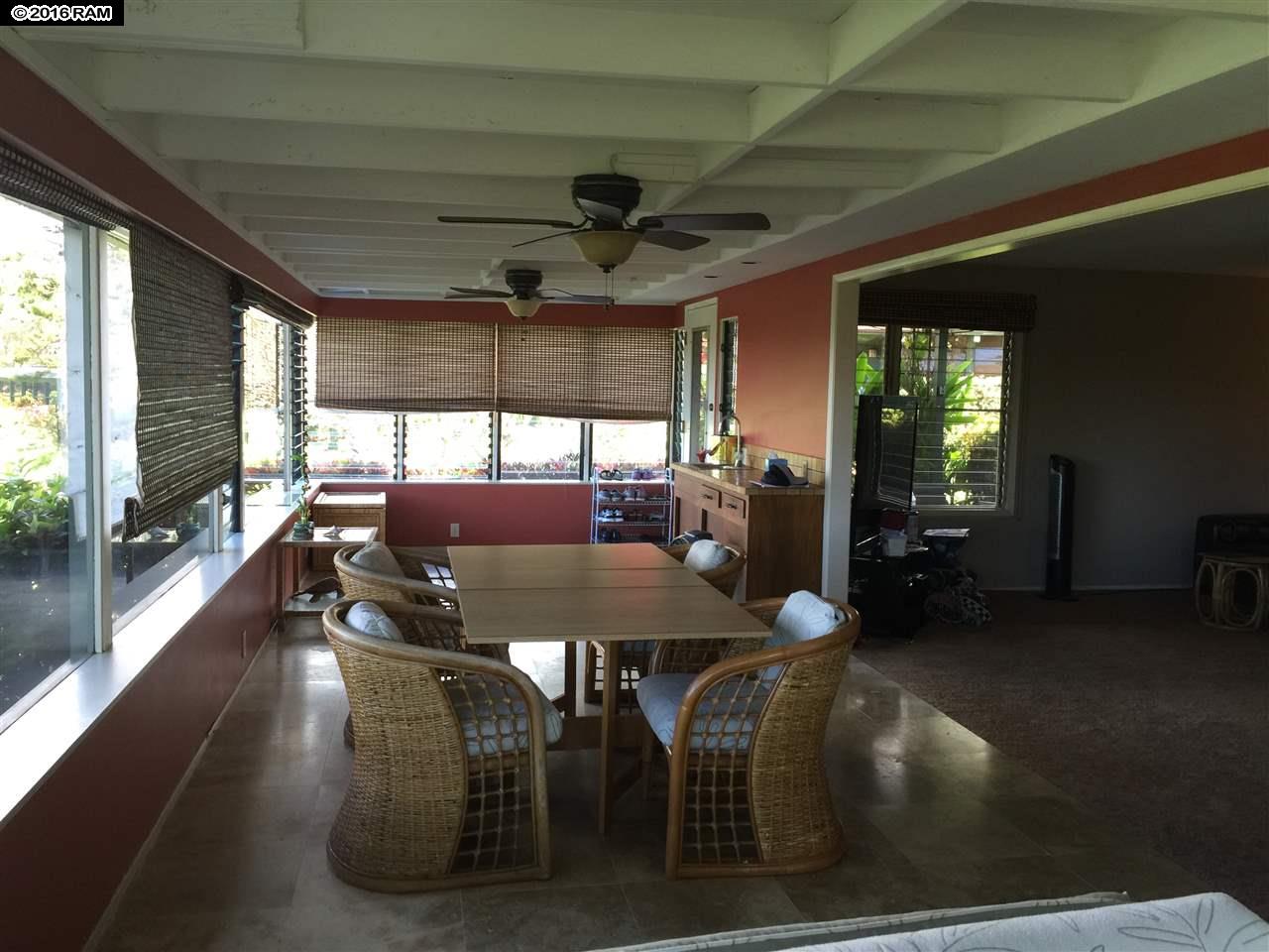 International Colony Club I condo # 31, Lahaina, Hawaii - photo 10 of 25
